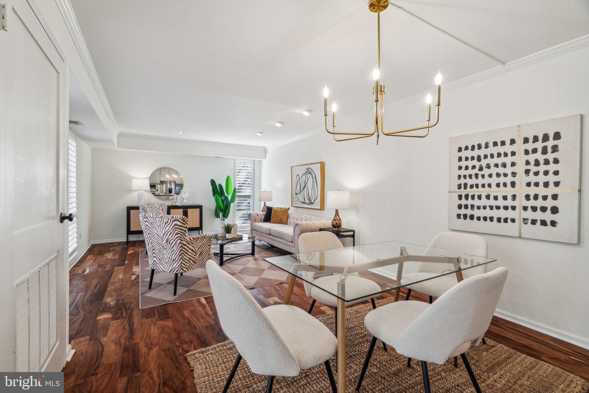 SOCIETY HILL - Residential