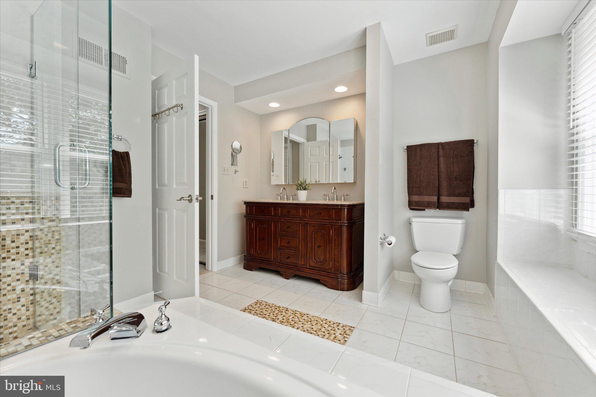 LITTLE ROCKY RUN - Residential