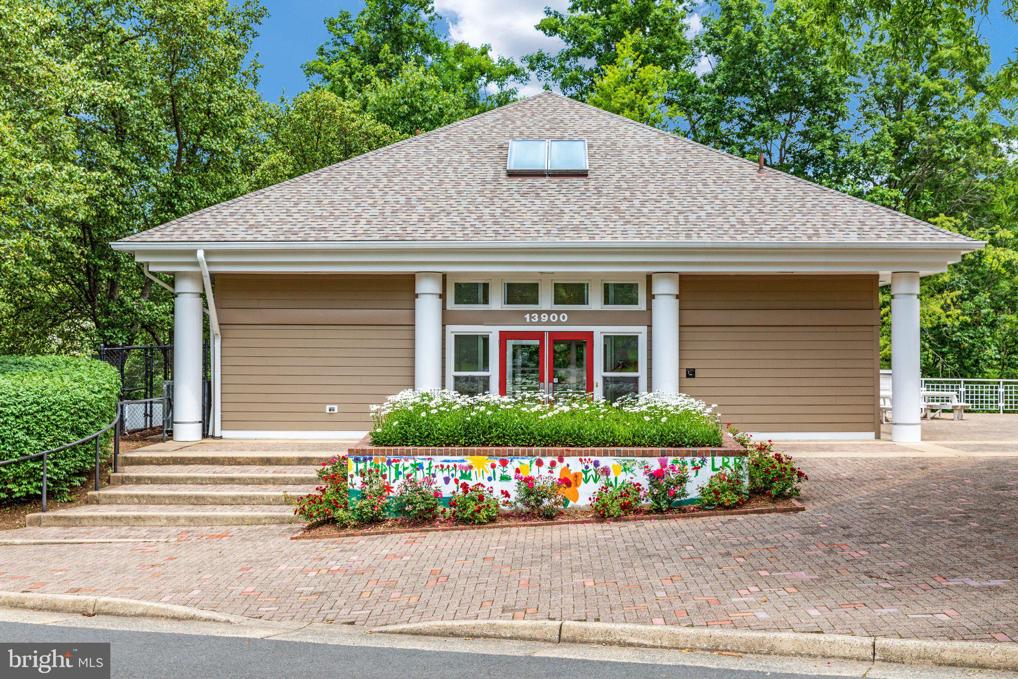 LITTLE ROCKY RUN - Residential