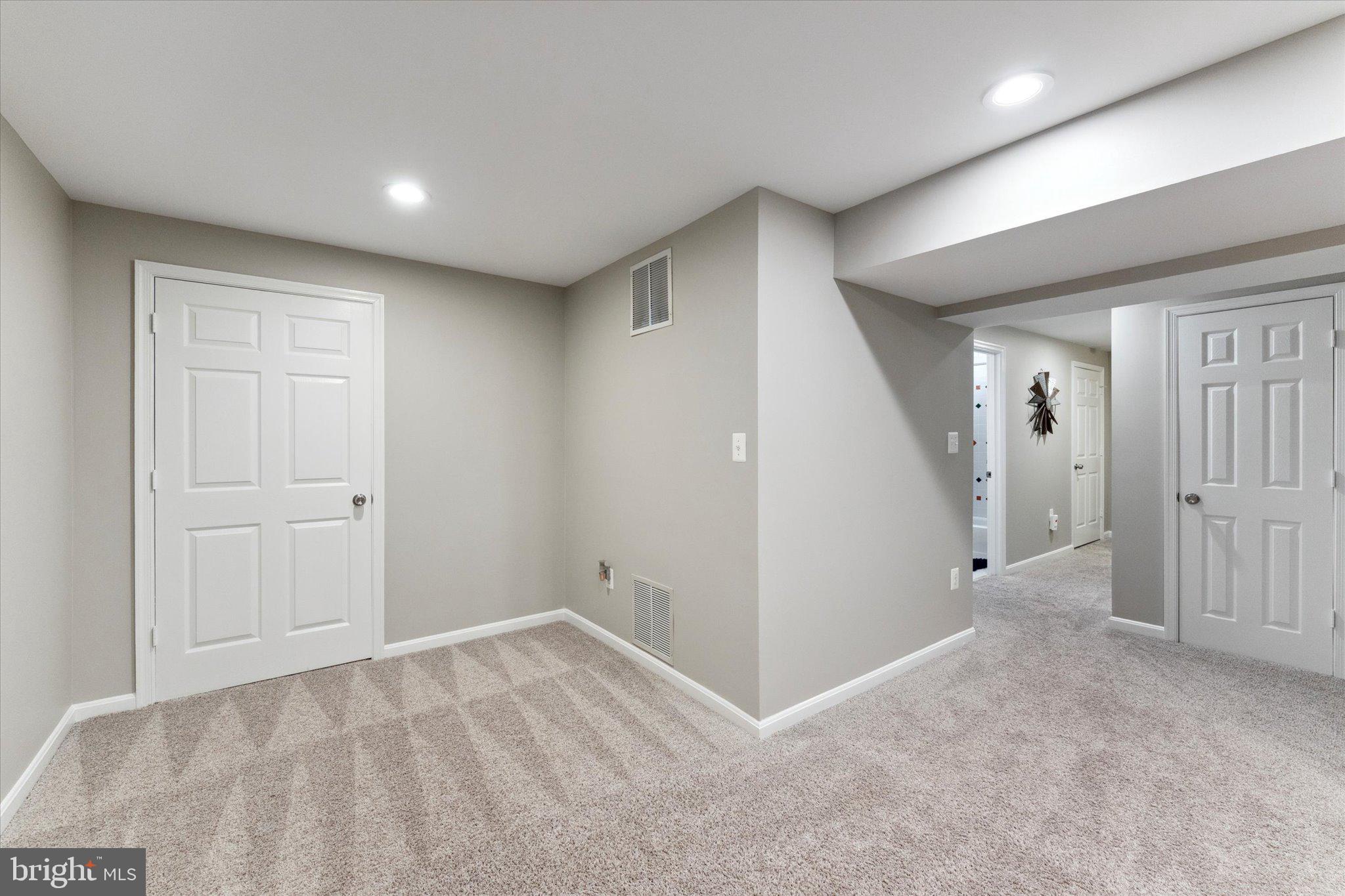 LITTLE ROCKY RUN - Residential