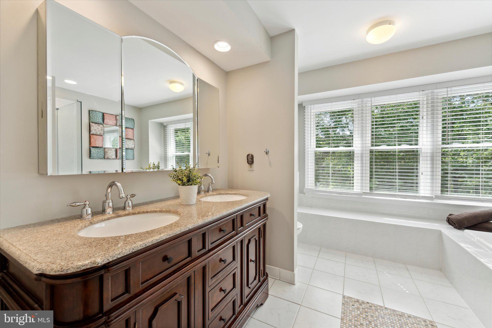 LITTLE ROCKY RUN - Residential