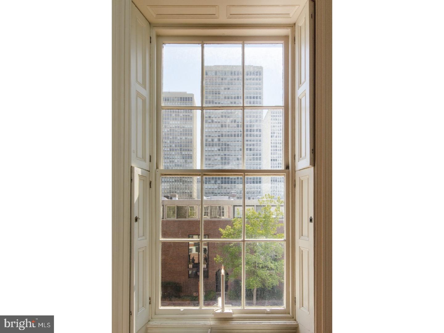 SOCIETY HILL - Residential