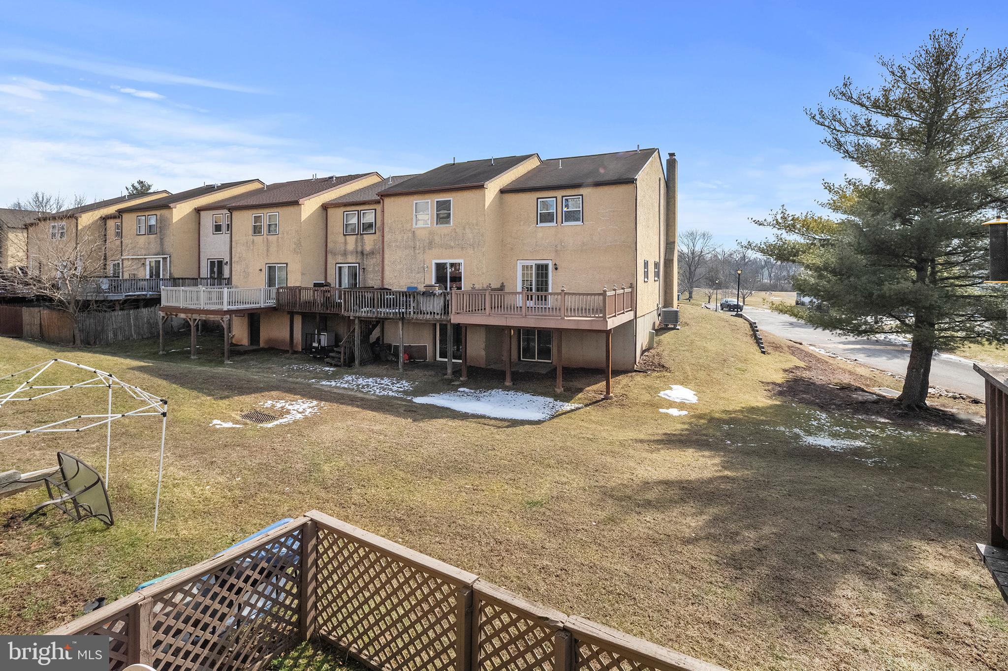 WALNUT RIDGE ESTS - Residential