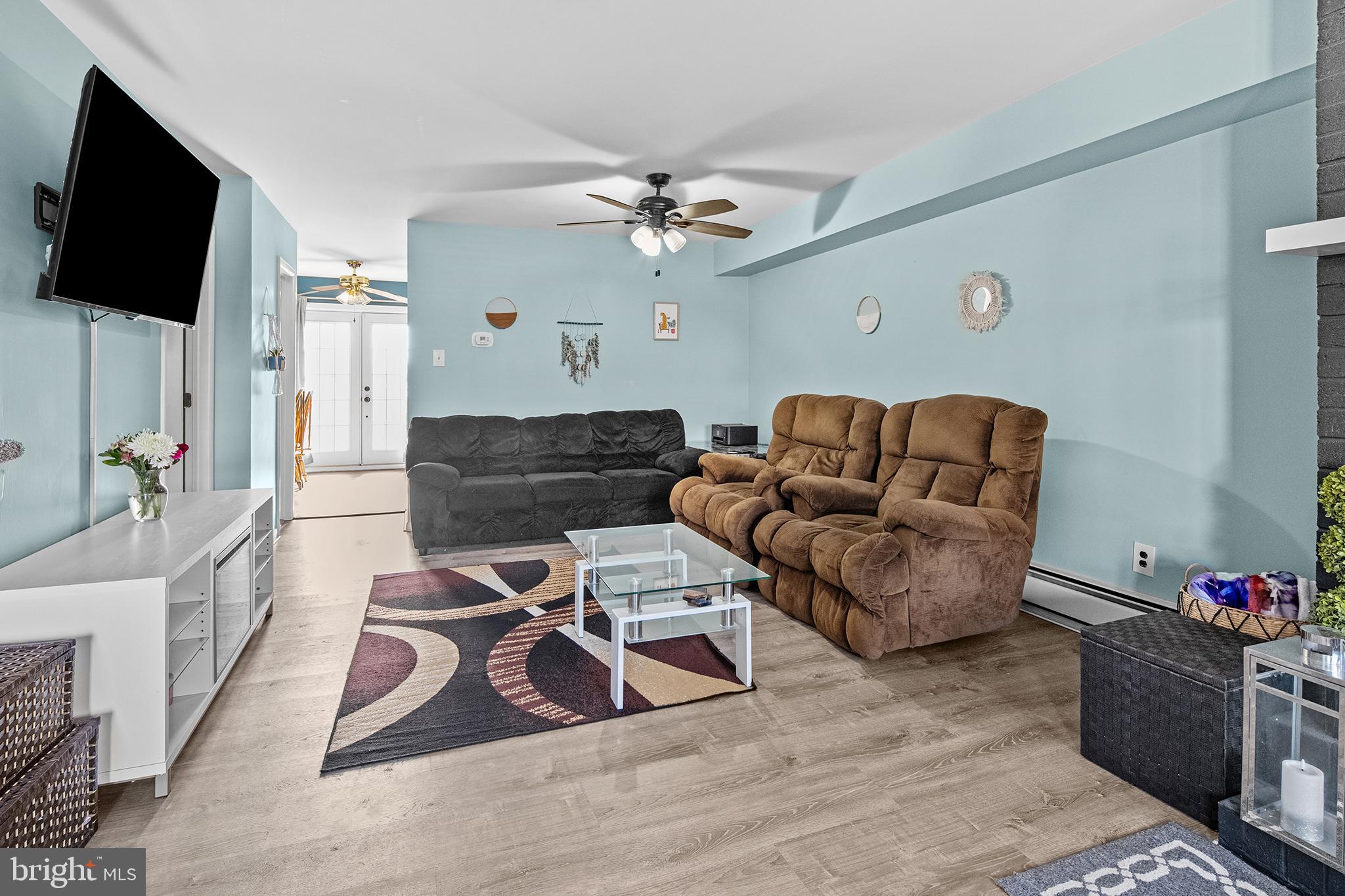 WALNUT RIDGE ESTS - Residential