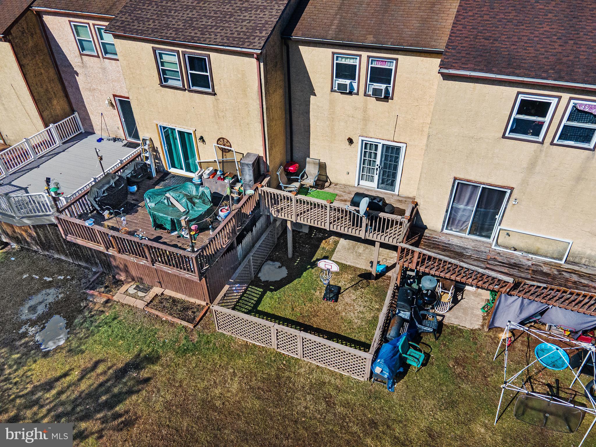 WALNUT RIDGE ESTS - Residential