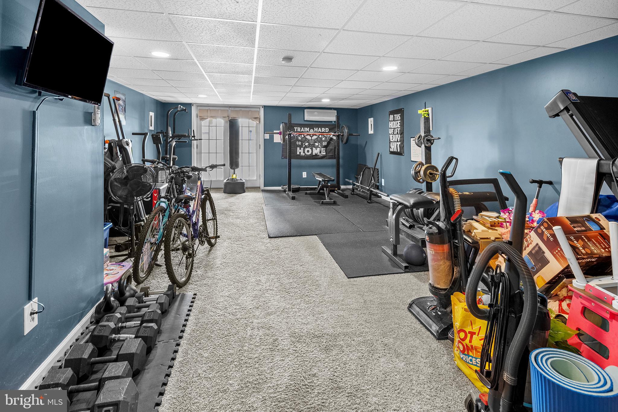 WALNUT RIDGE ESTS - Residential