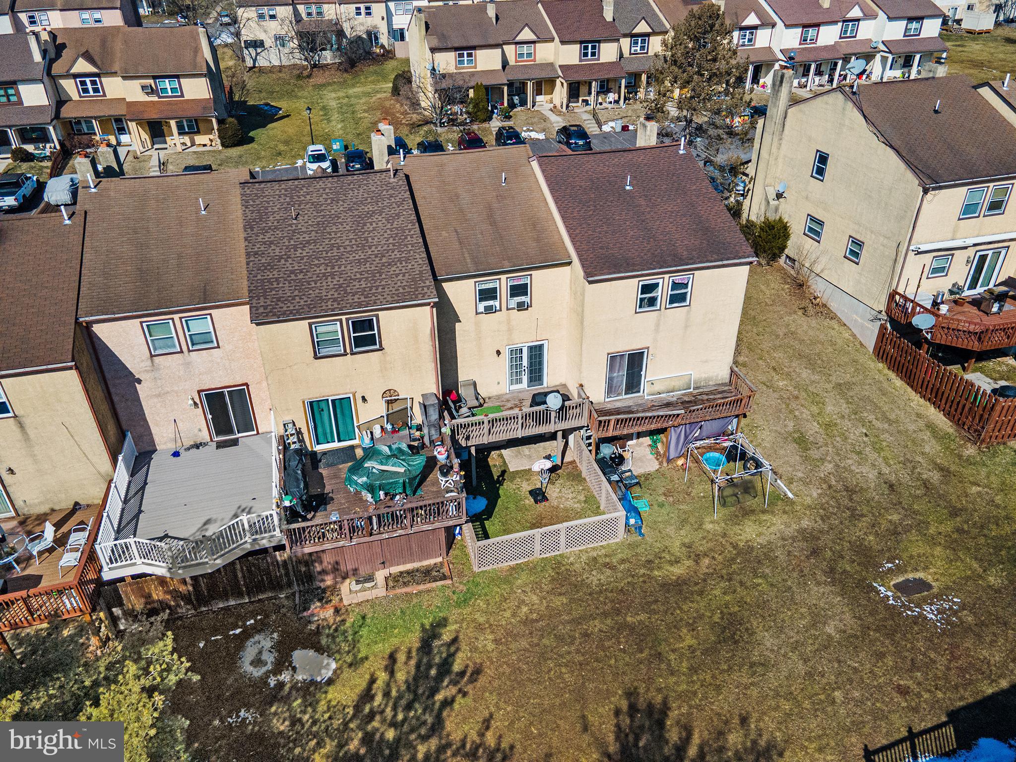 WALNUT RIDGE ESTS - Residential