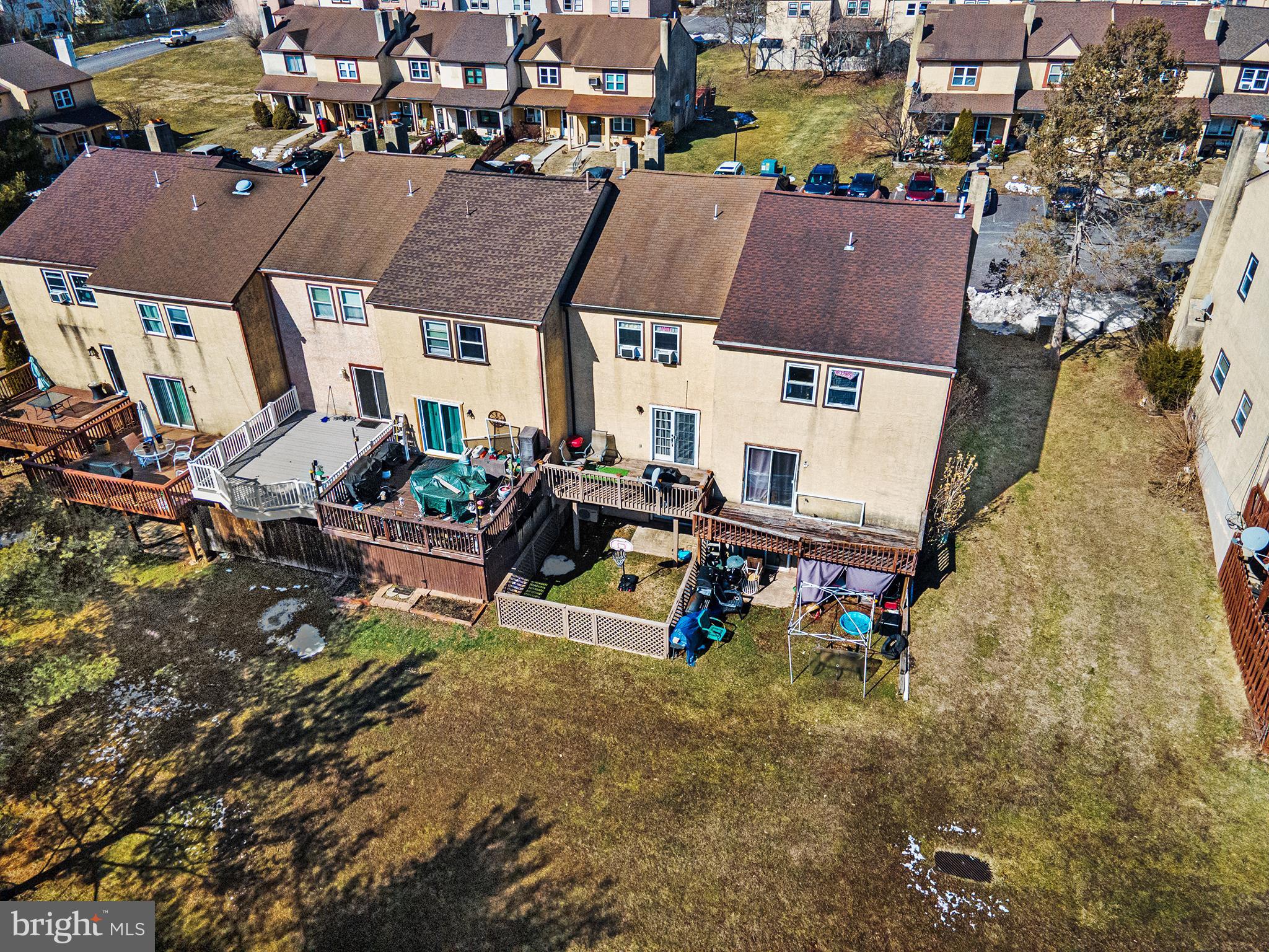 WALNUT RIDGE ESTS - Residential