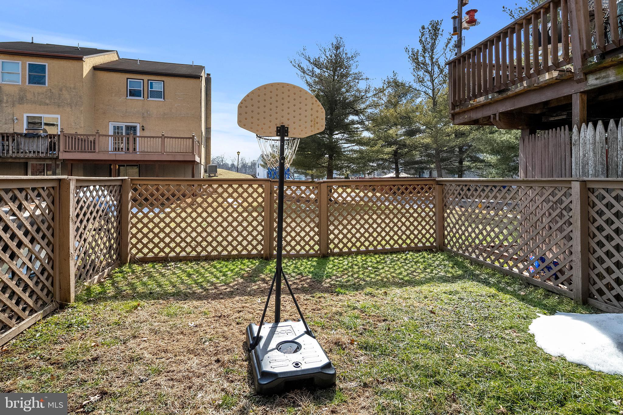 WALNUT RIDGE ESTS - Residential