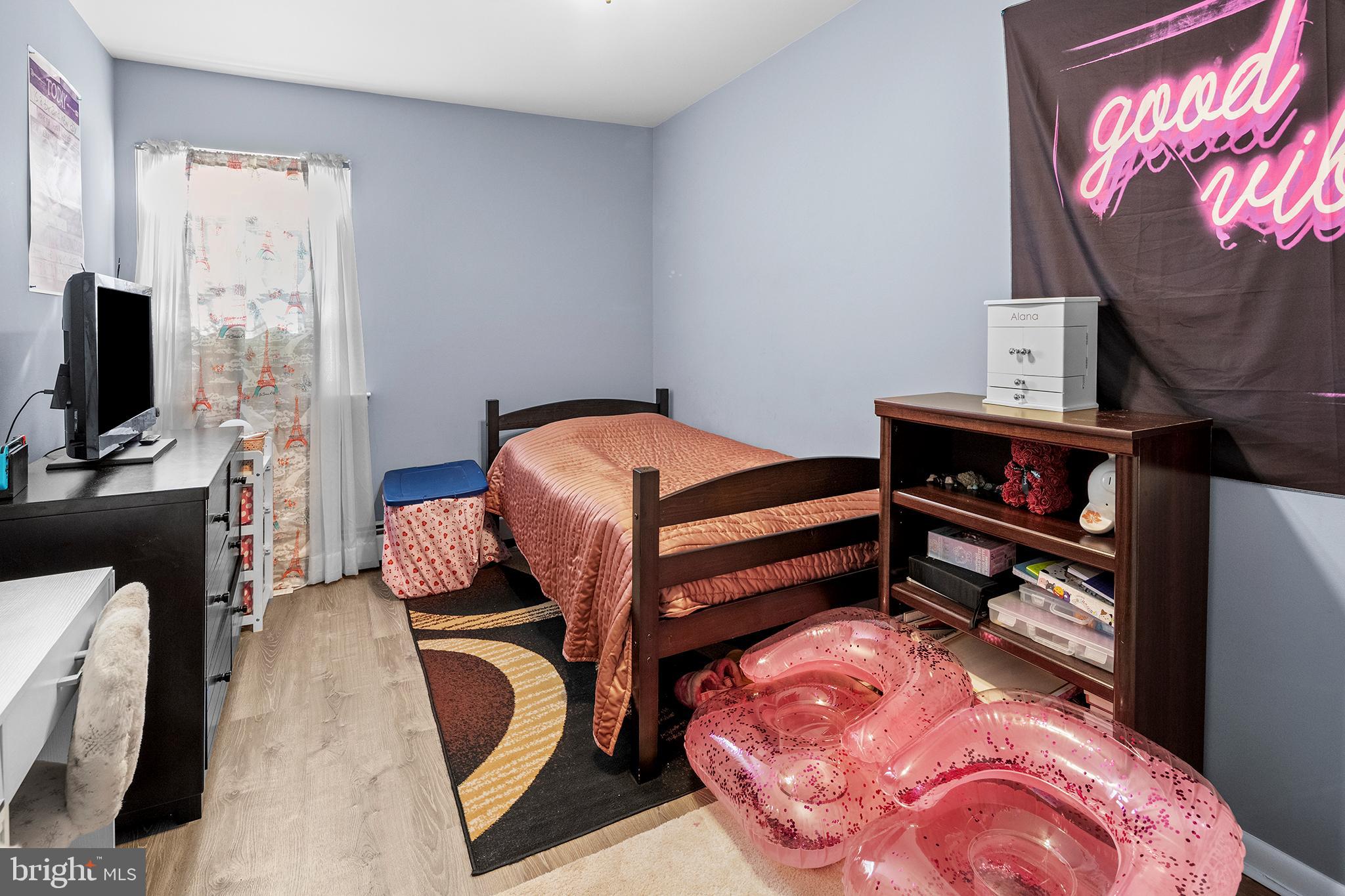 WALNUT RIDGE ESTS - Residential