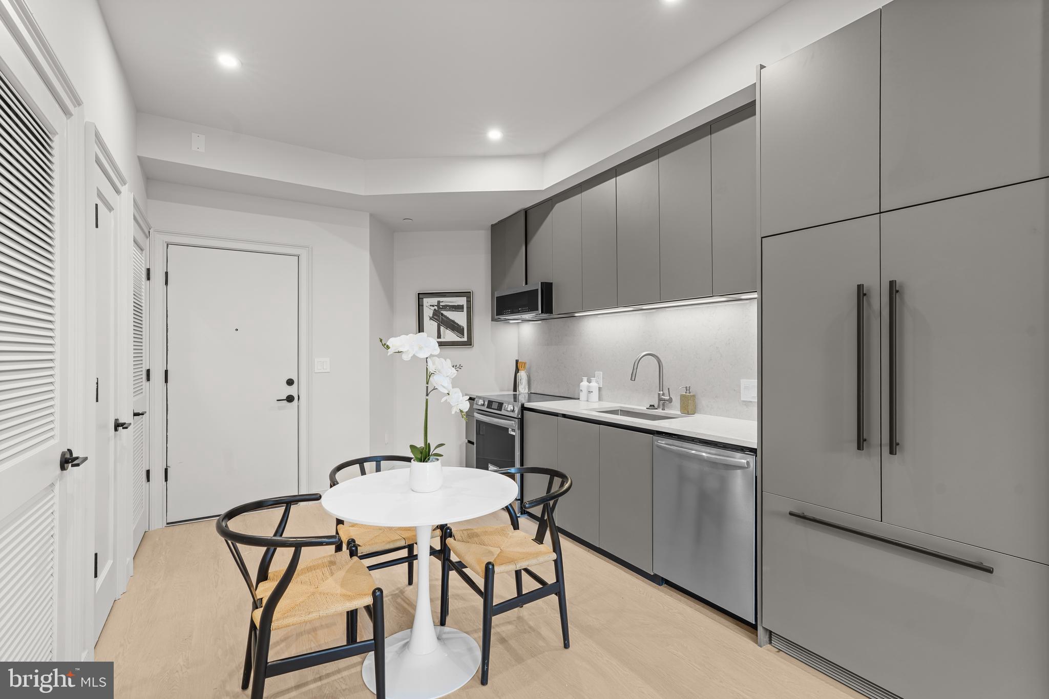 2121 WARD PLACE NW 401