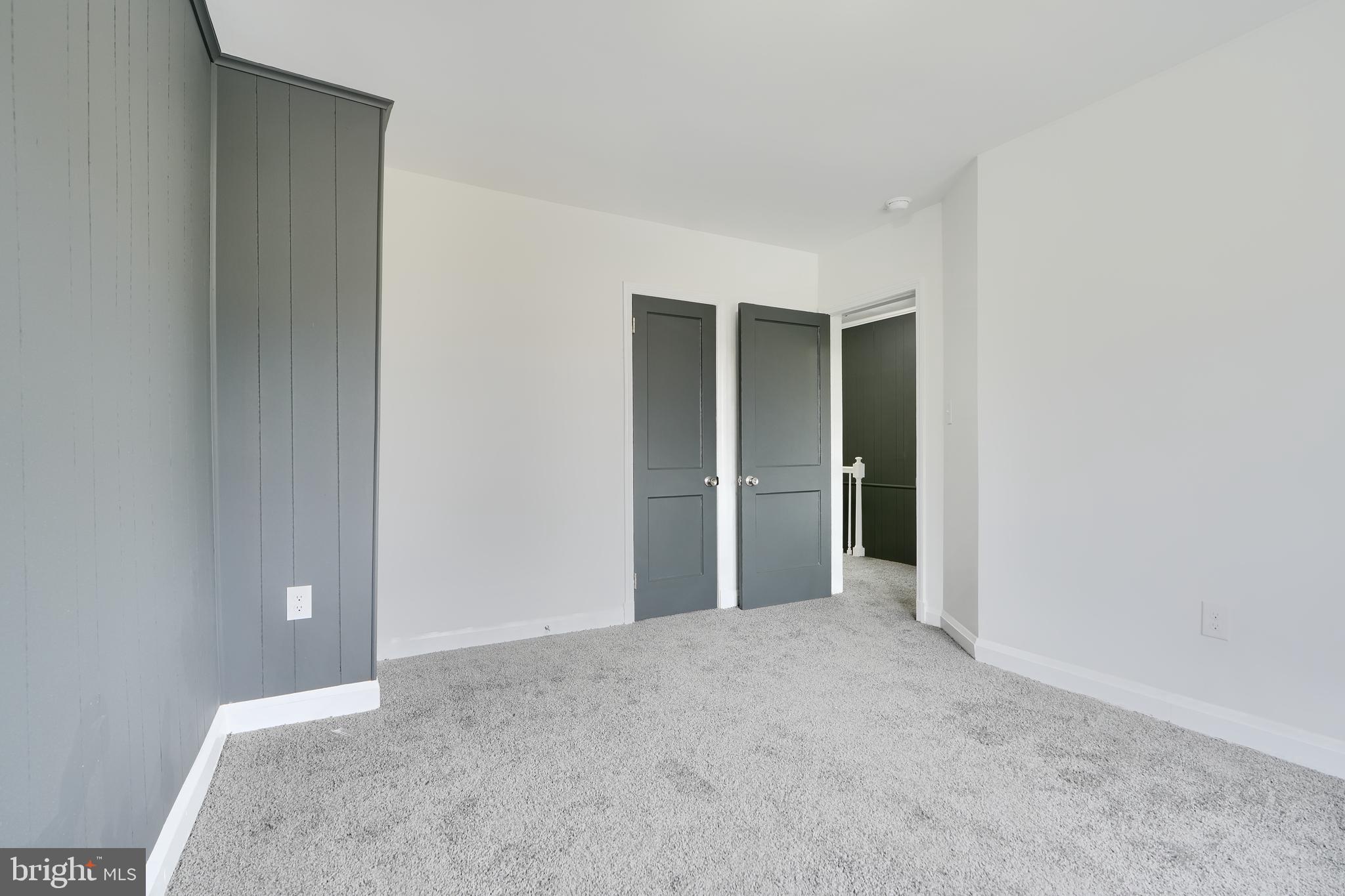 RAMBLEWOOD - Residential