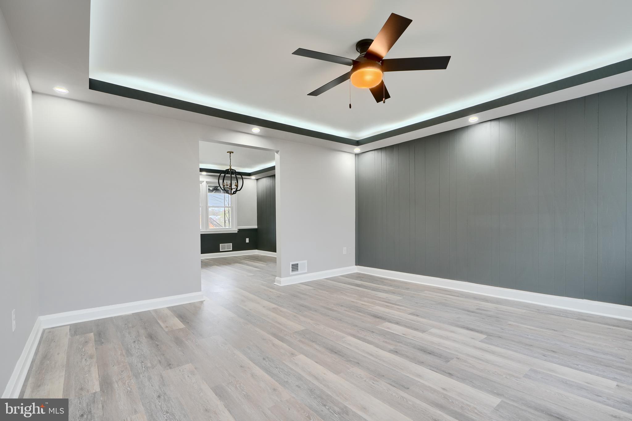 RAMBLEWOOD - Residential