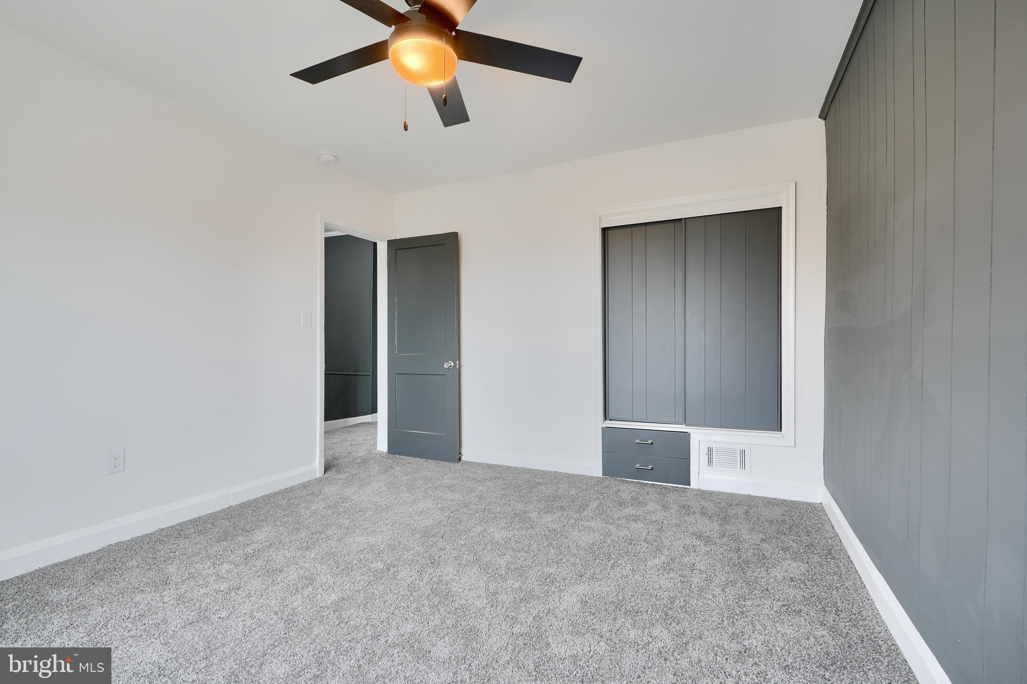 RAMBLEWOOD - Residential