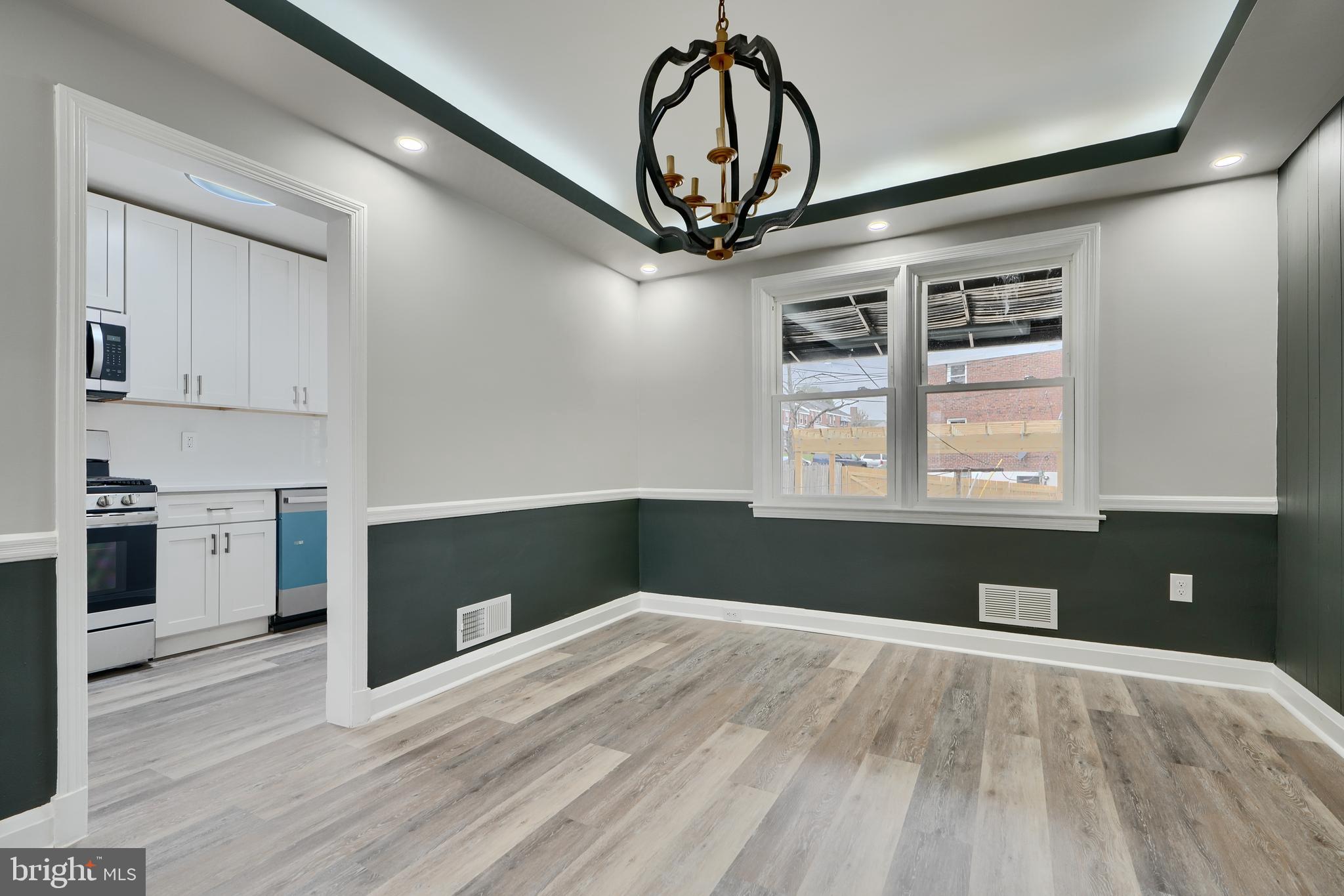 RAMBLEWOOD - Residential