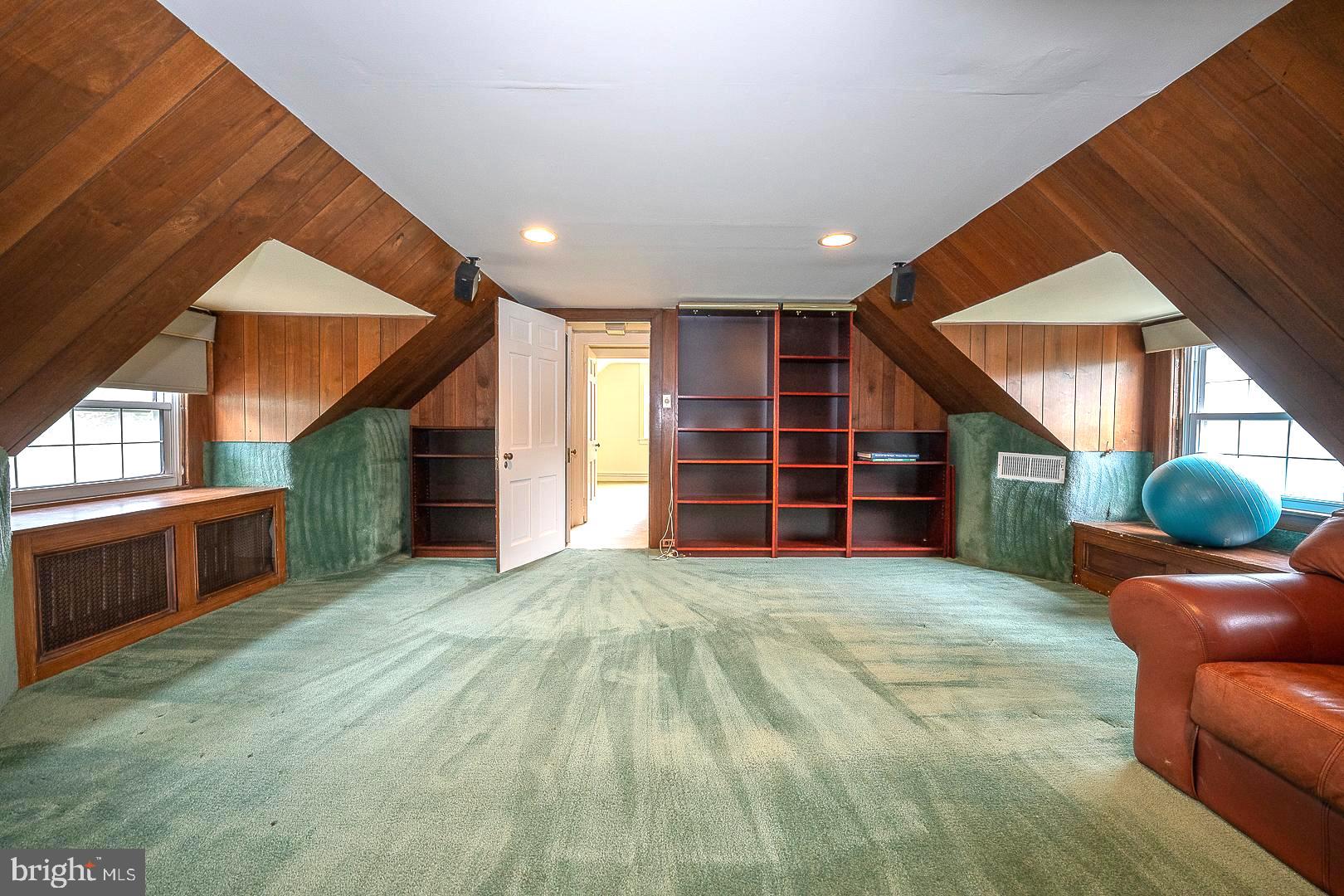 MERION STATION - Residential