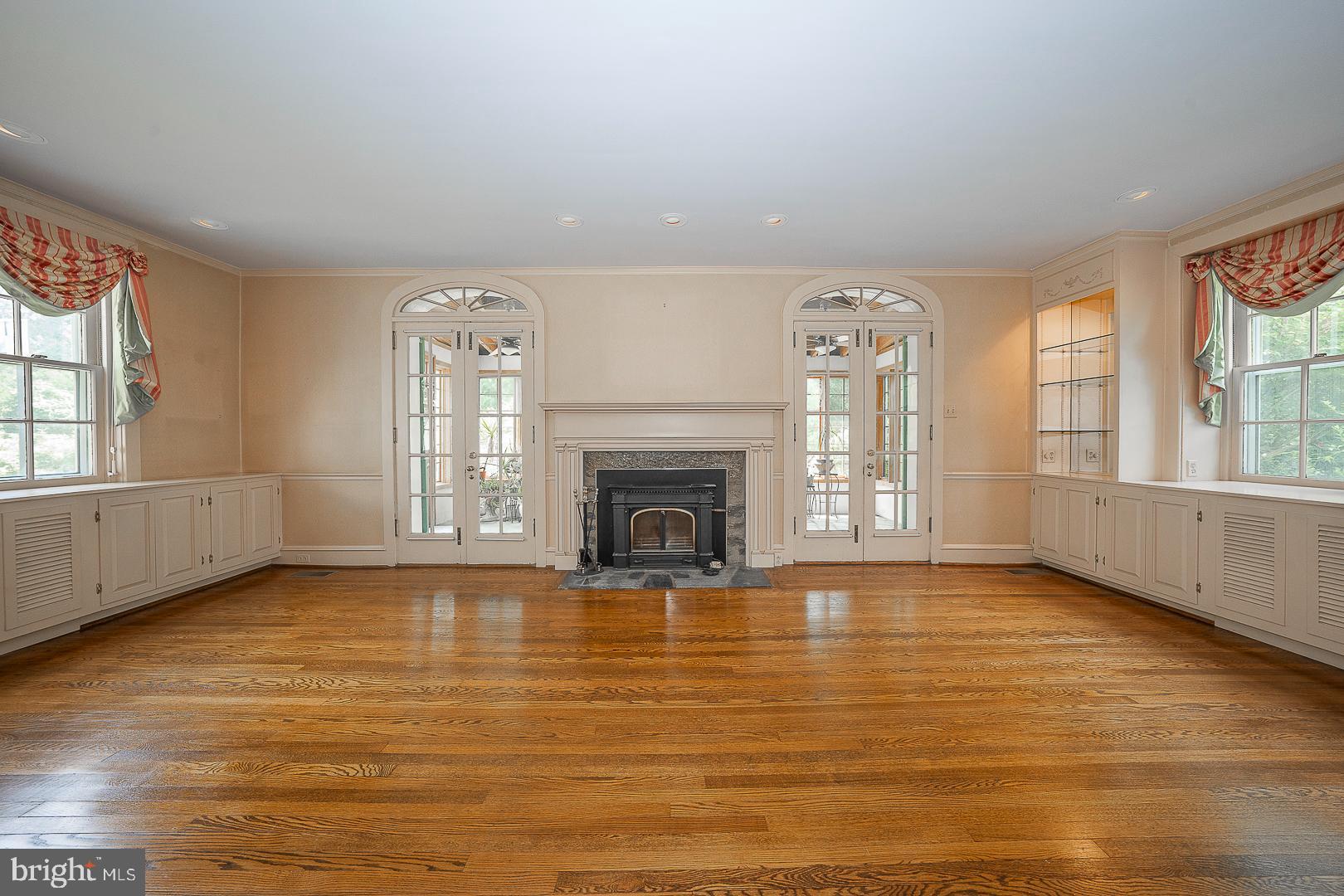 MERION STATION - Residential