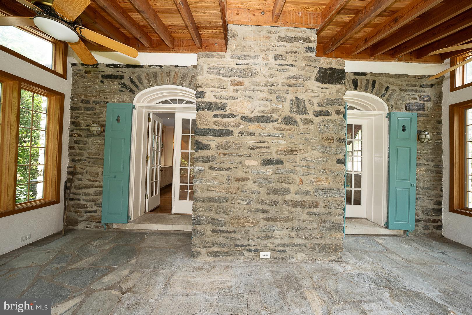 MERION STATION - Residential