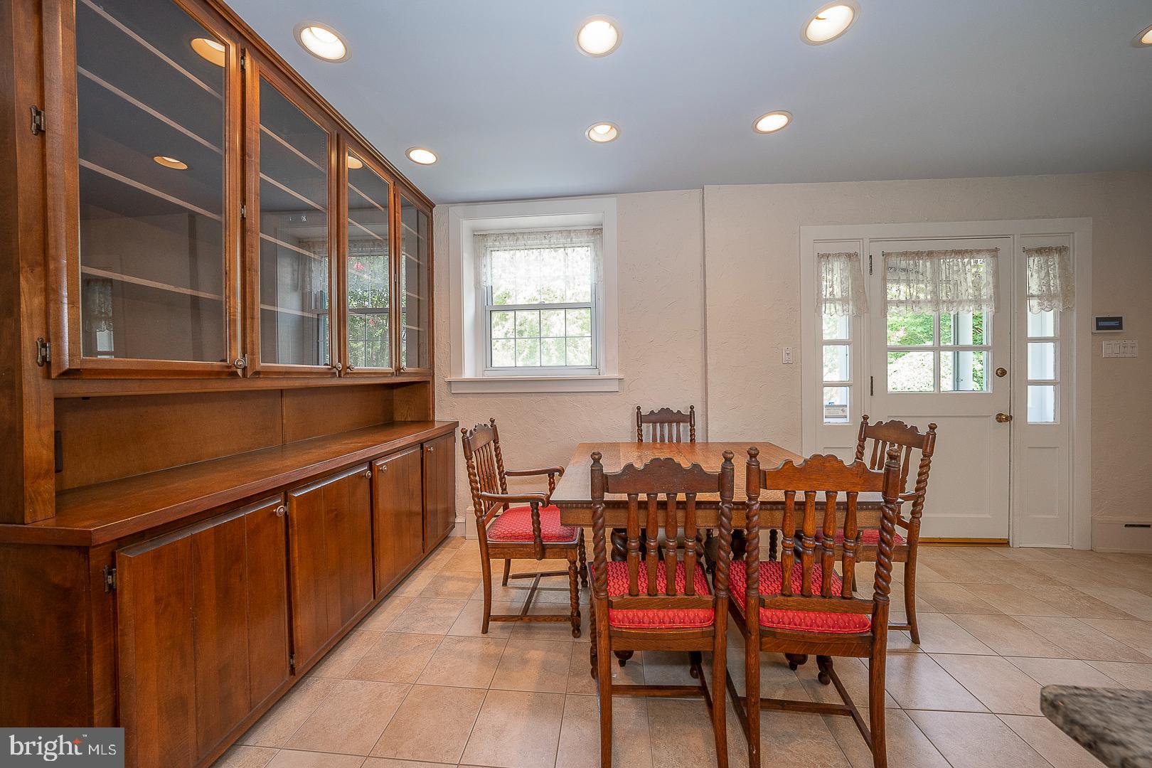 MERION STATION - Residential