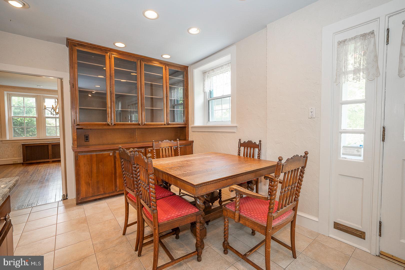 MERION STATION - Residential