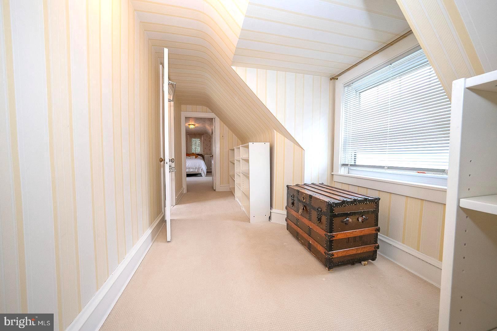 MERION STATION - Residential