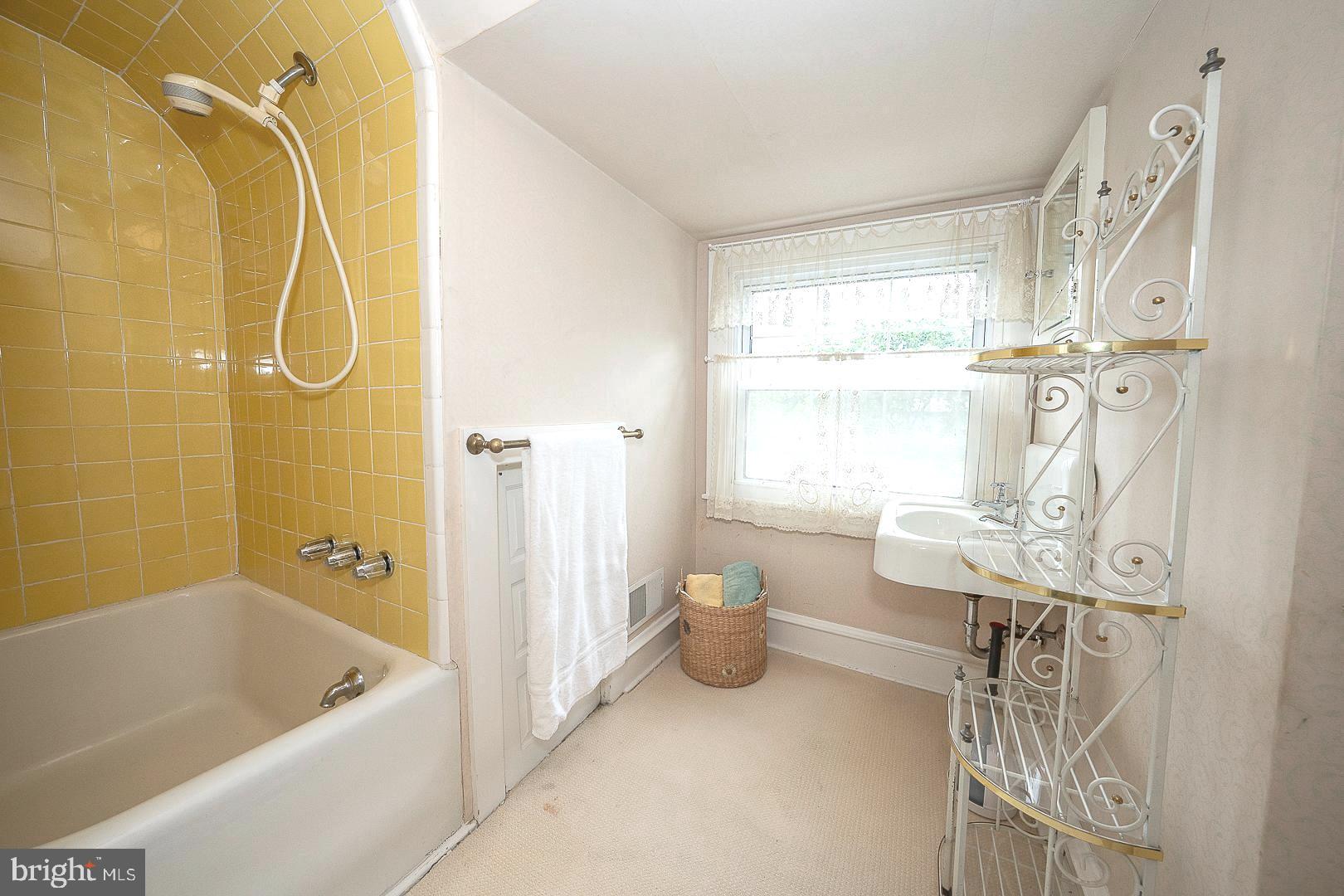 MERION STATION - Residential