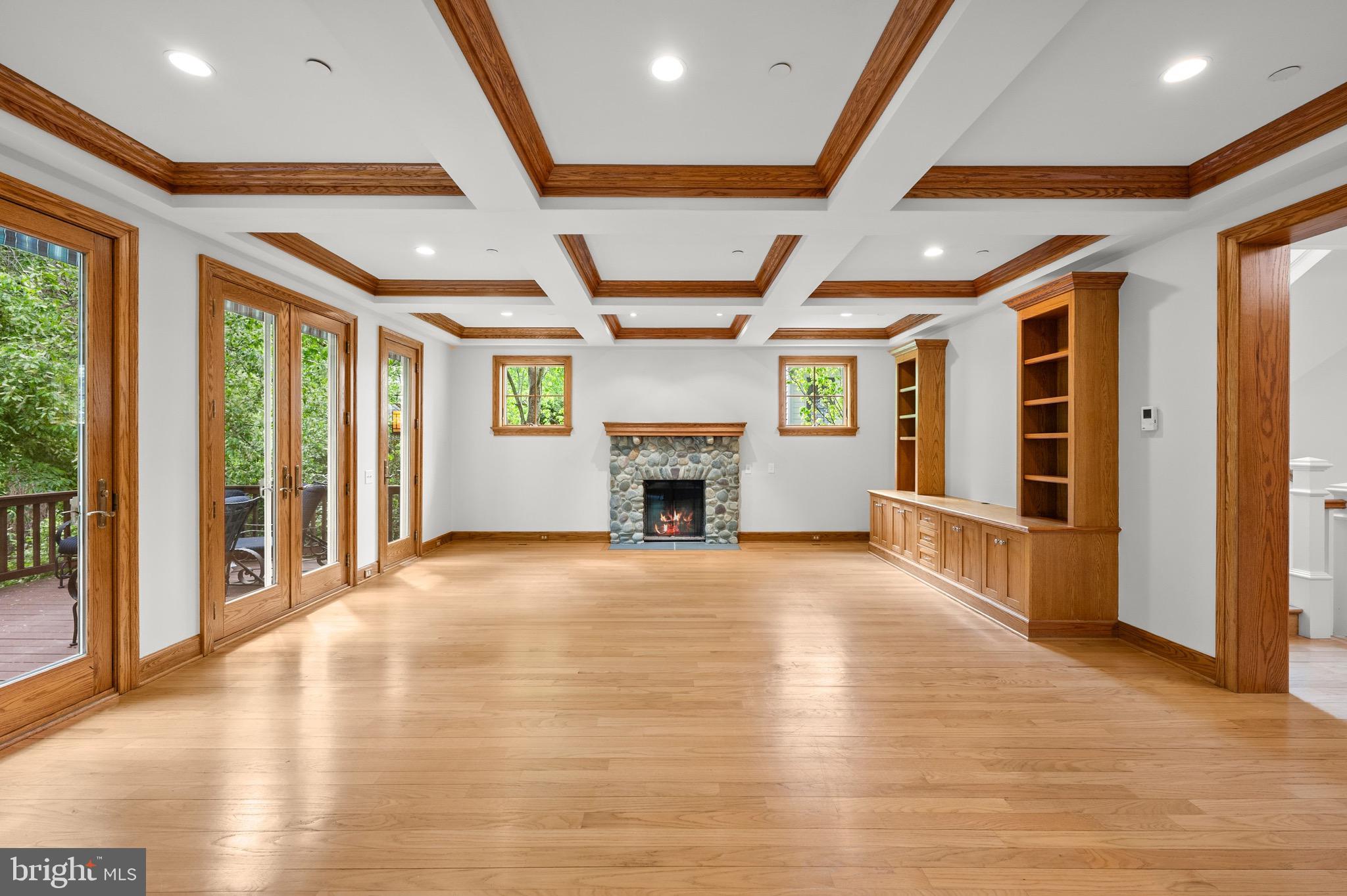 SOMERSET HEIGHTS - Residential