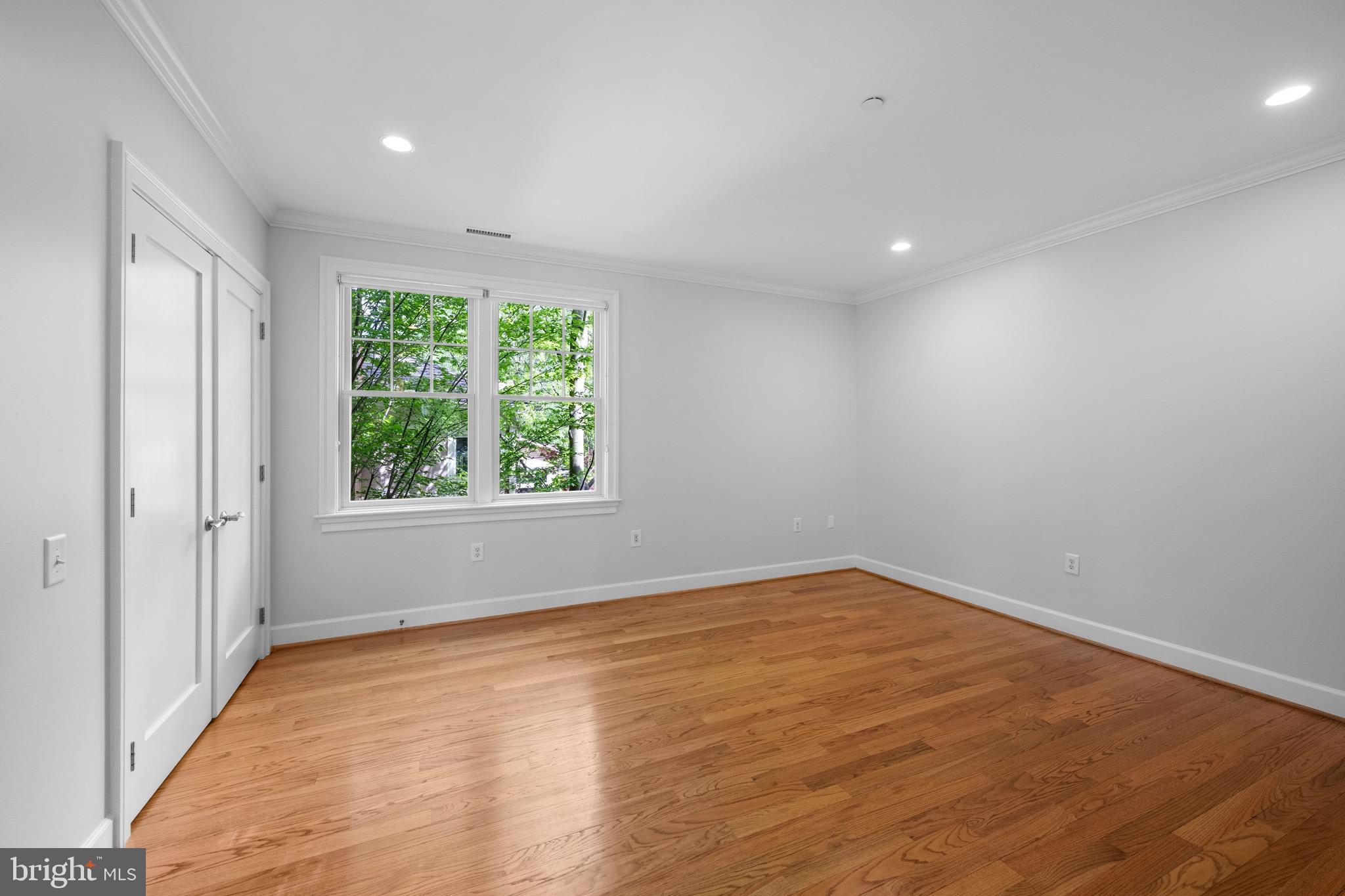 SOMERSET HEIGHTS - Residential