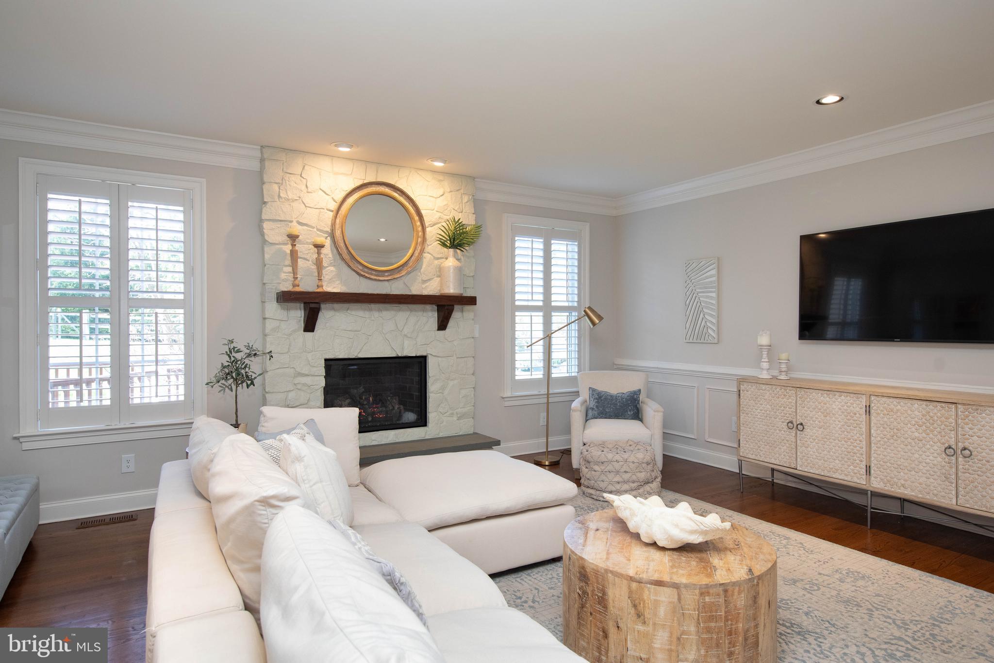 APPLEWOOD ESTATES - Residential