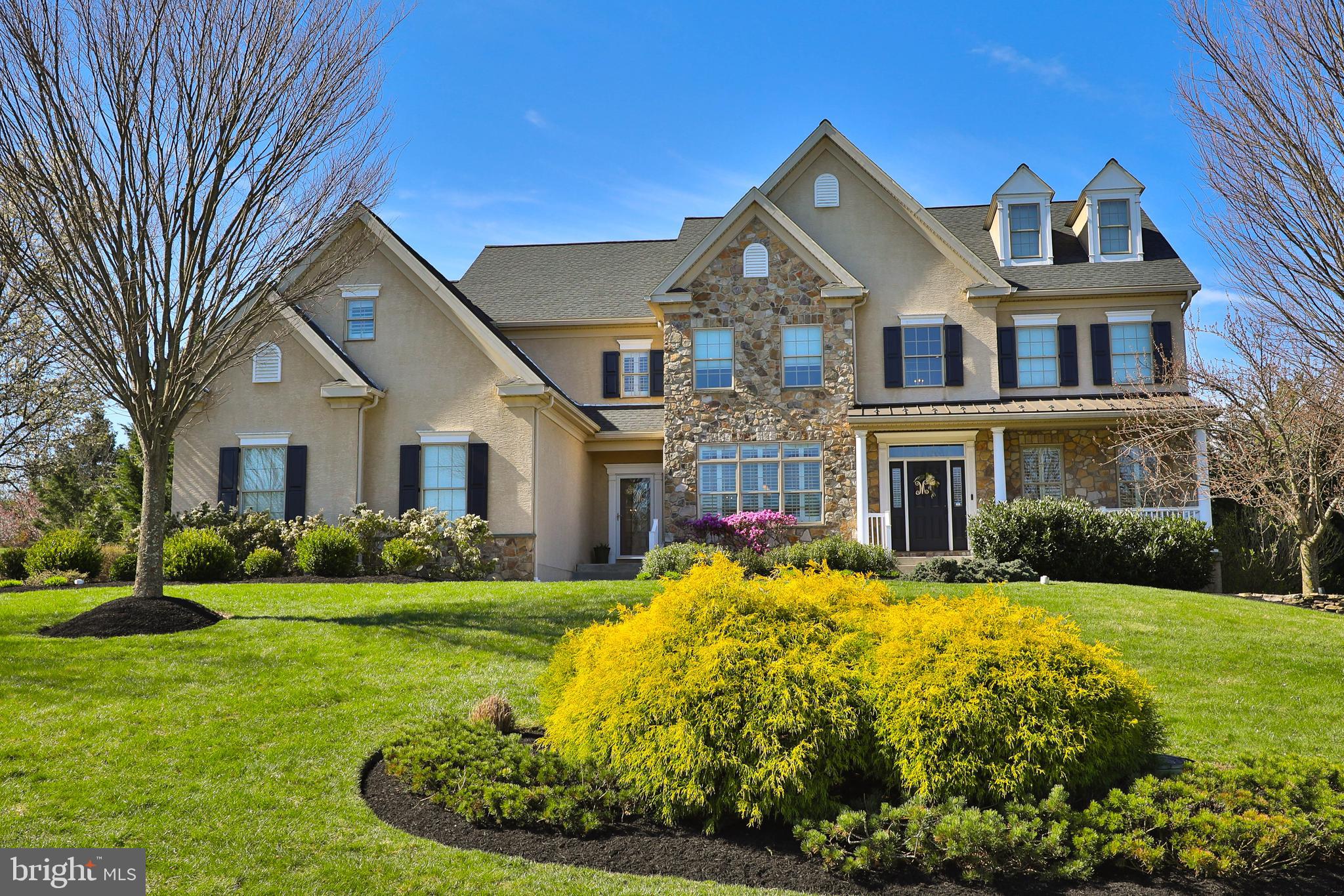 APPLEWOOD ESTATES - Residential