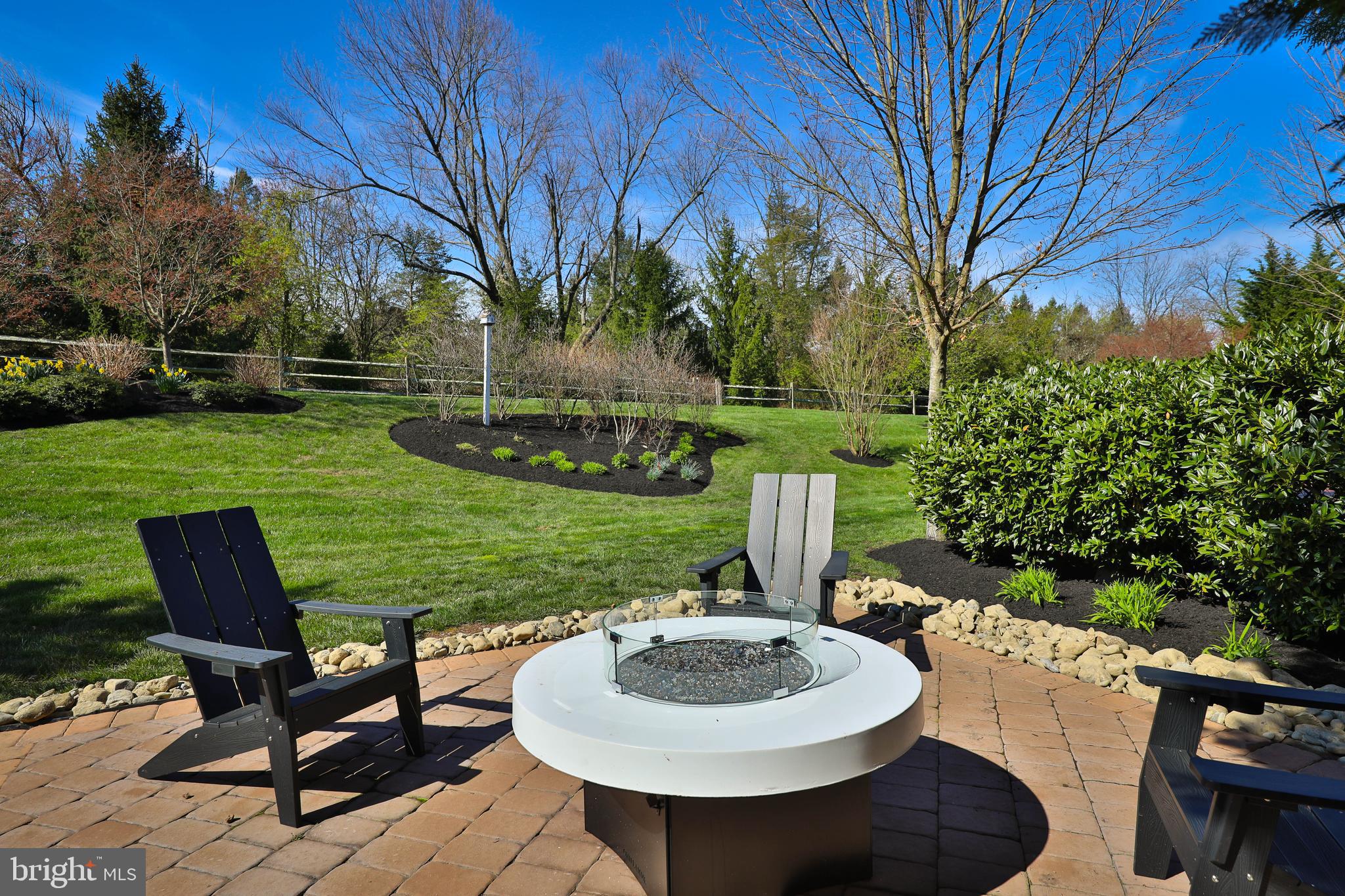 APPLEWOOD ESTATES - Residential