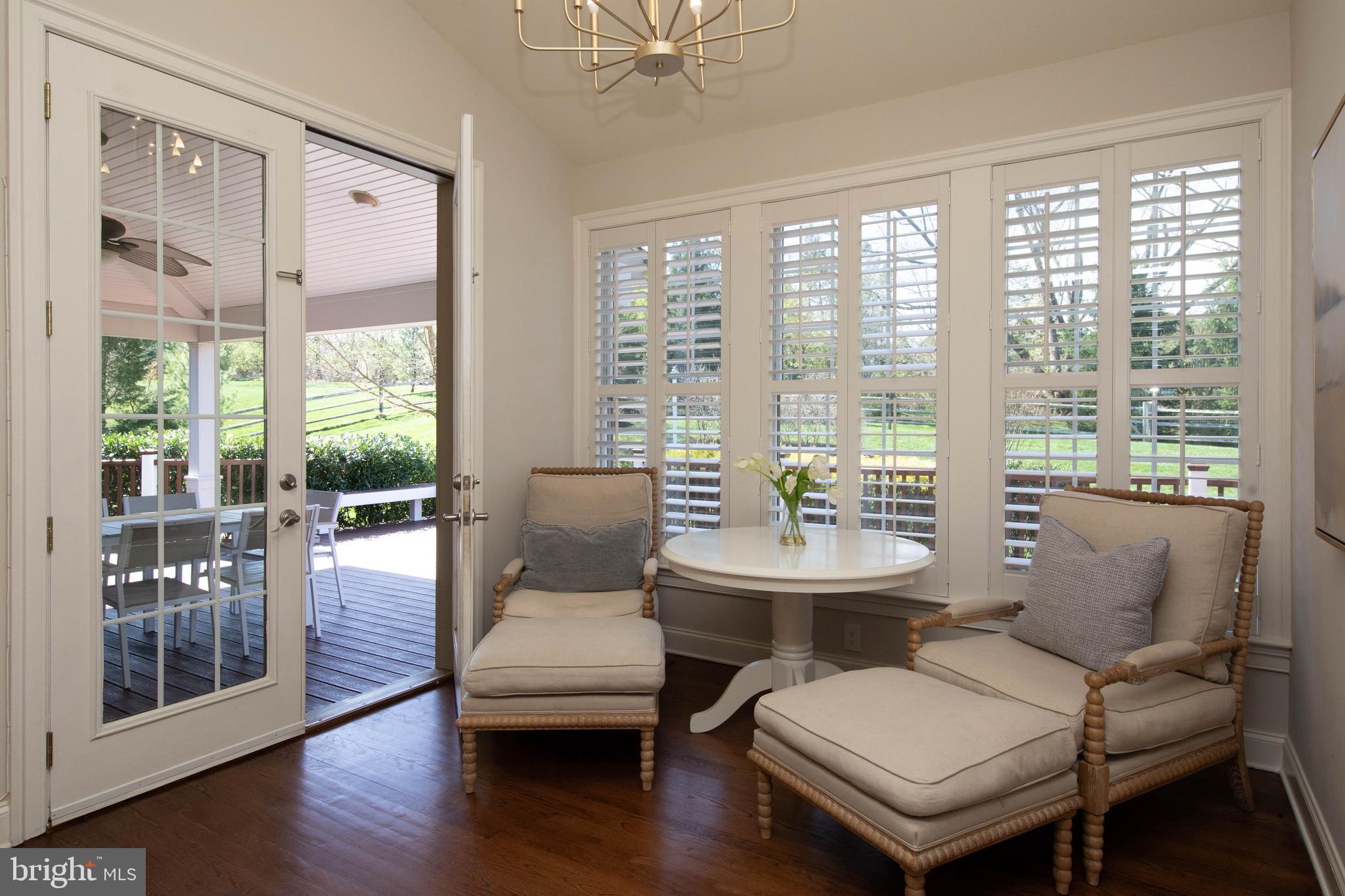 APPLEWOOD ESTATES - Residential