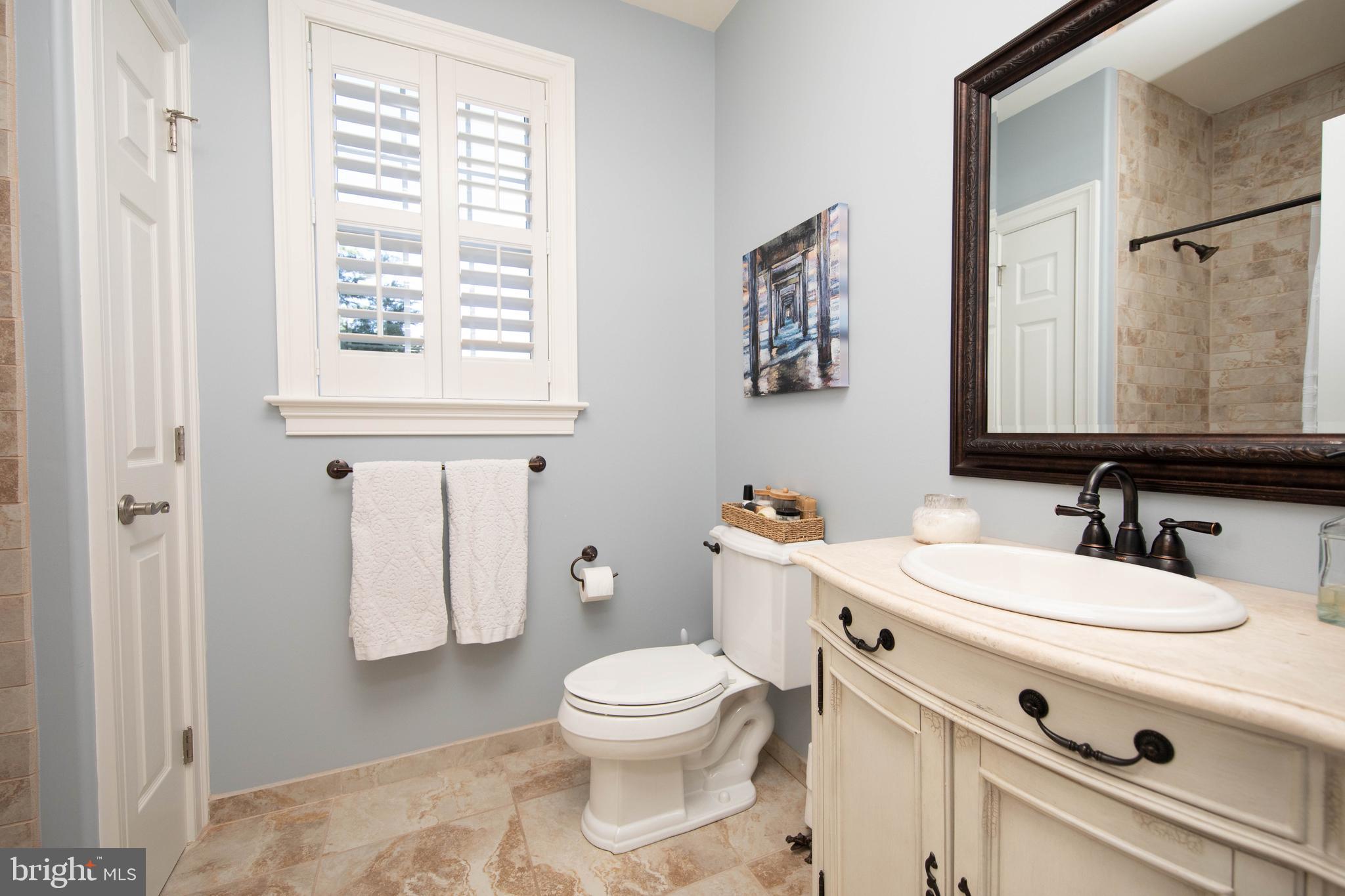 APPLEWOOD ESTATES - Residential