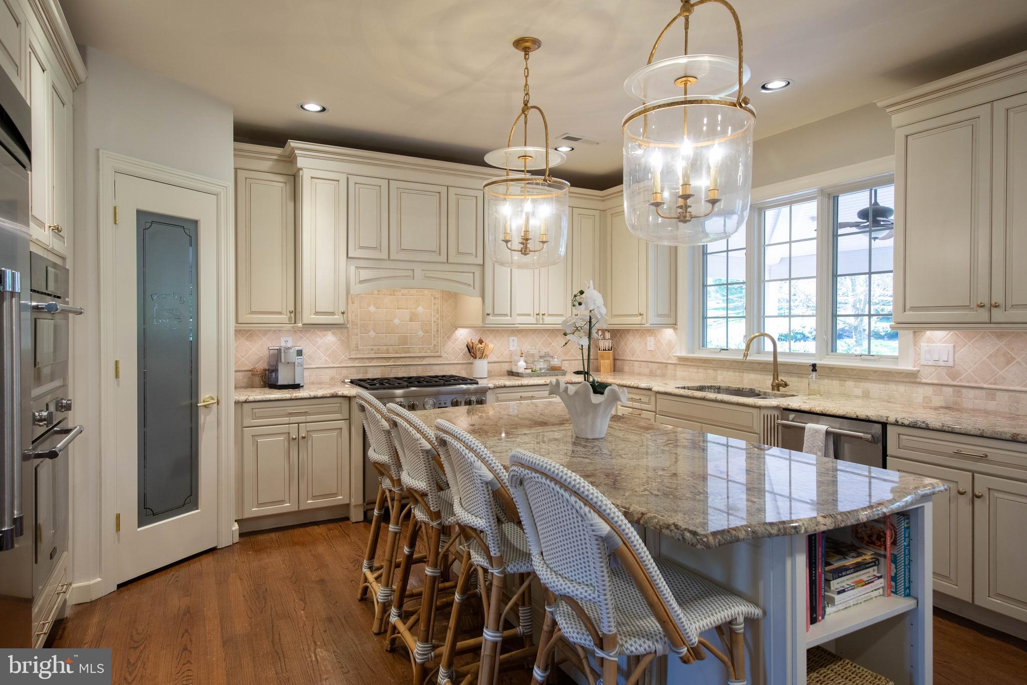 APPLEWOOD ESTATES - Residential