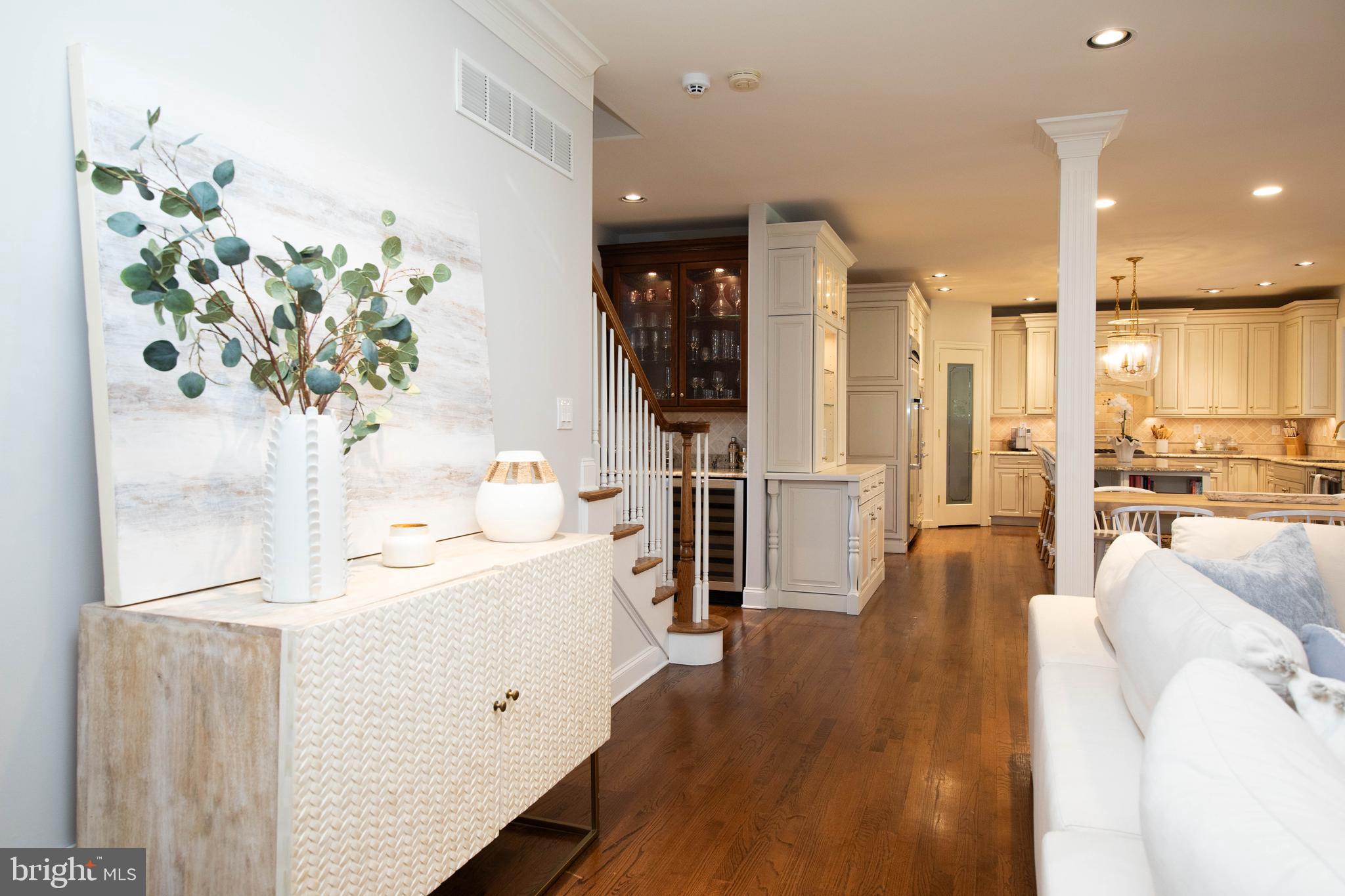 APPLEWOOD ESTATES - Residential