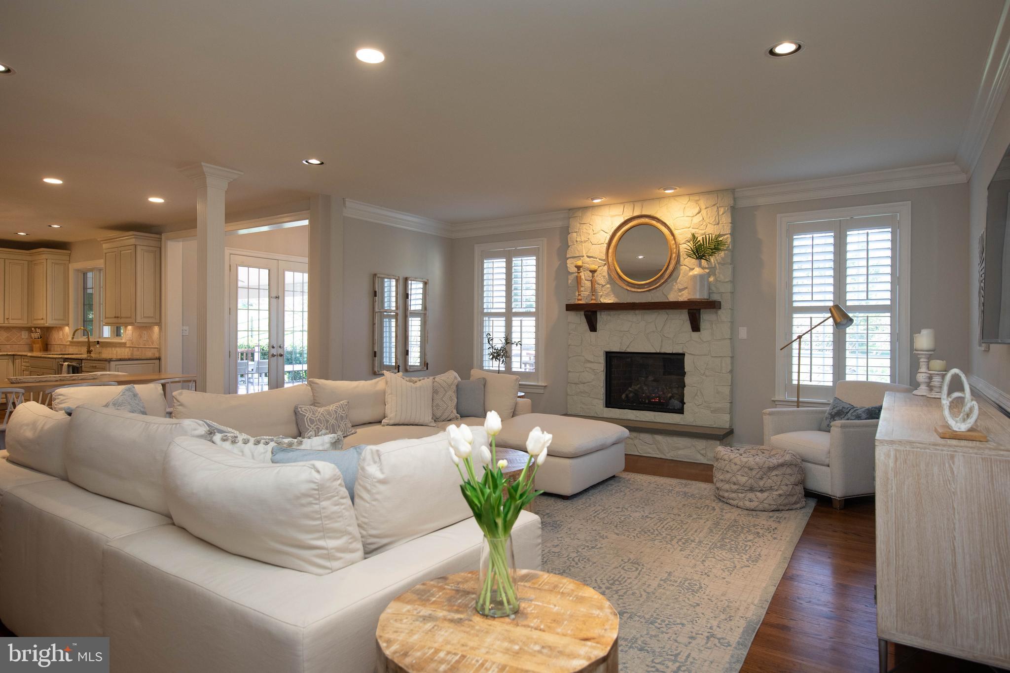 APPLEWOOD ESTATES - Residential