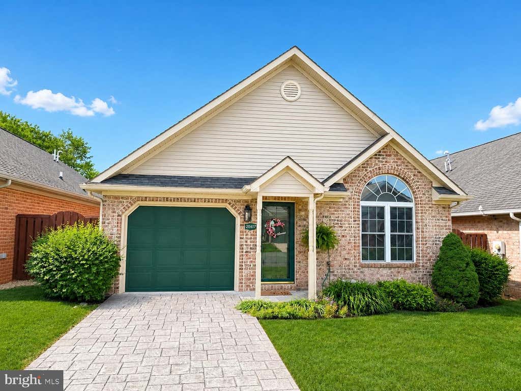 Photo of 20407 Kings Crest Boulevard, HAGERSTOWN, MD 21742 (MLS # MDWA2037386)