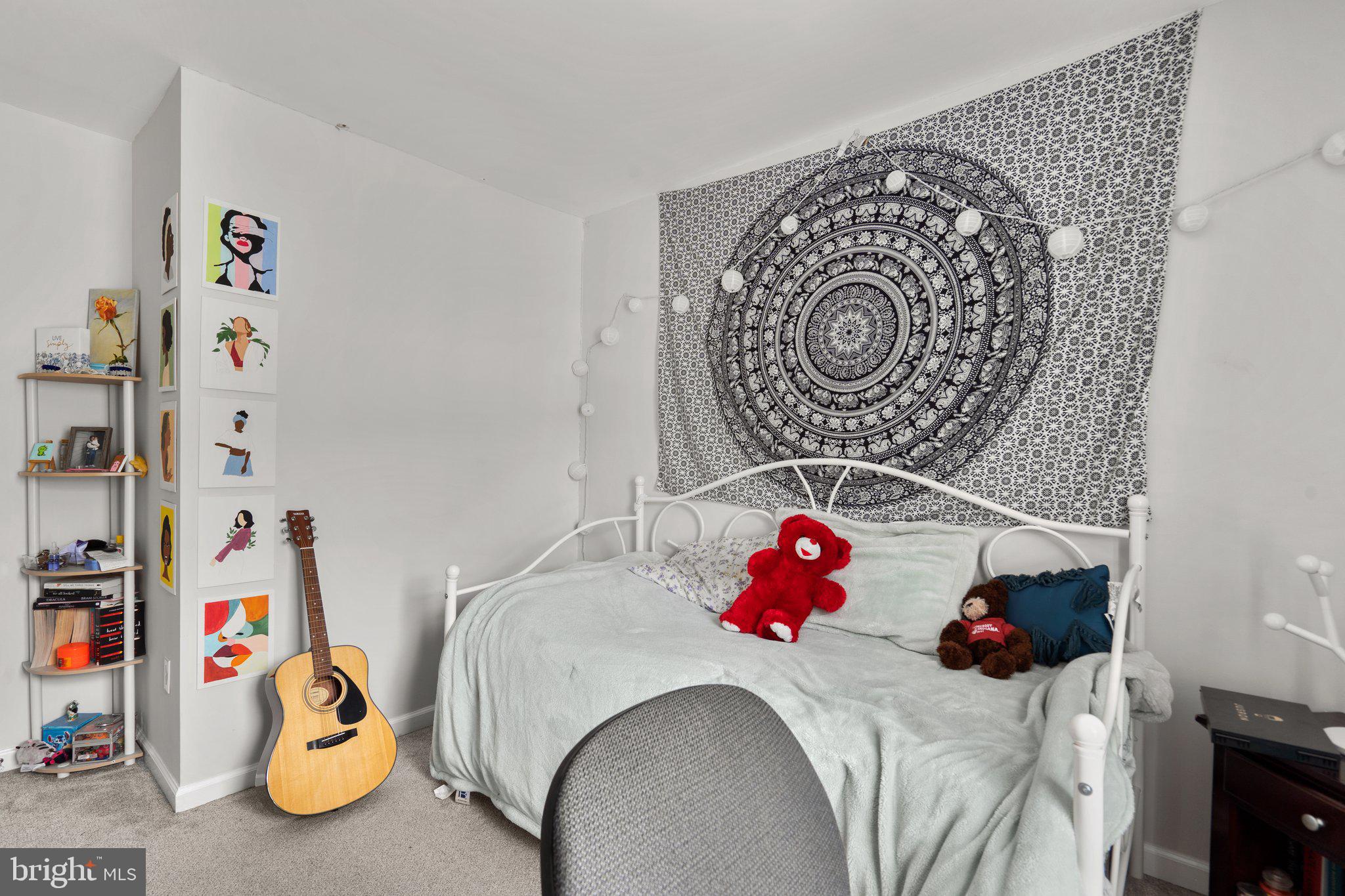 OATLAND FARM - Residential Lease