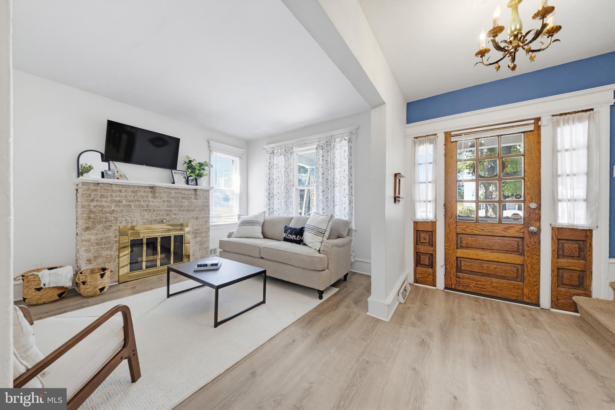 15 GROVE STREET