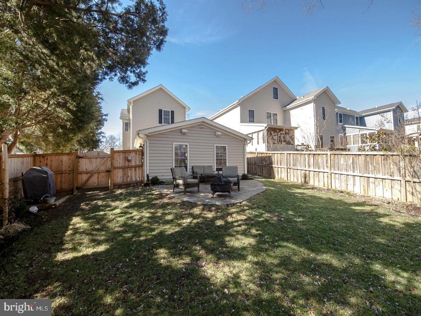 FAIRFAX HEIGHTS - Residential Lease