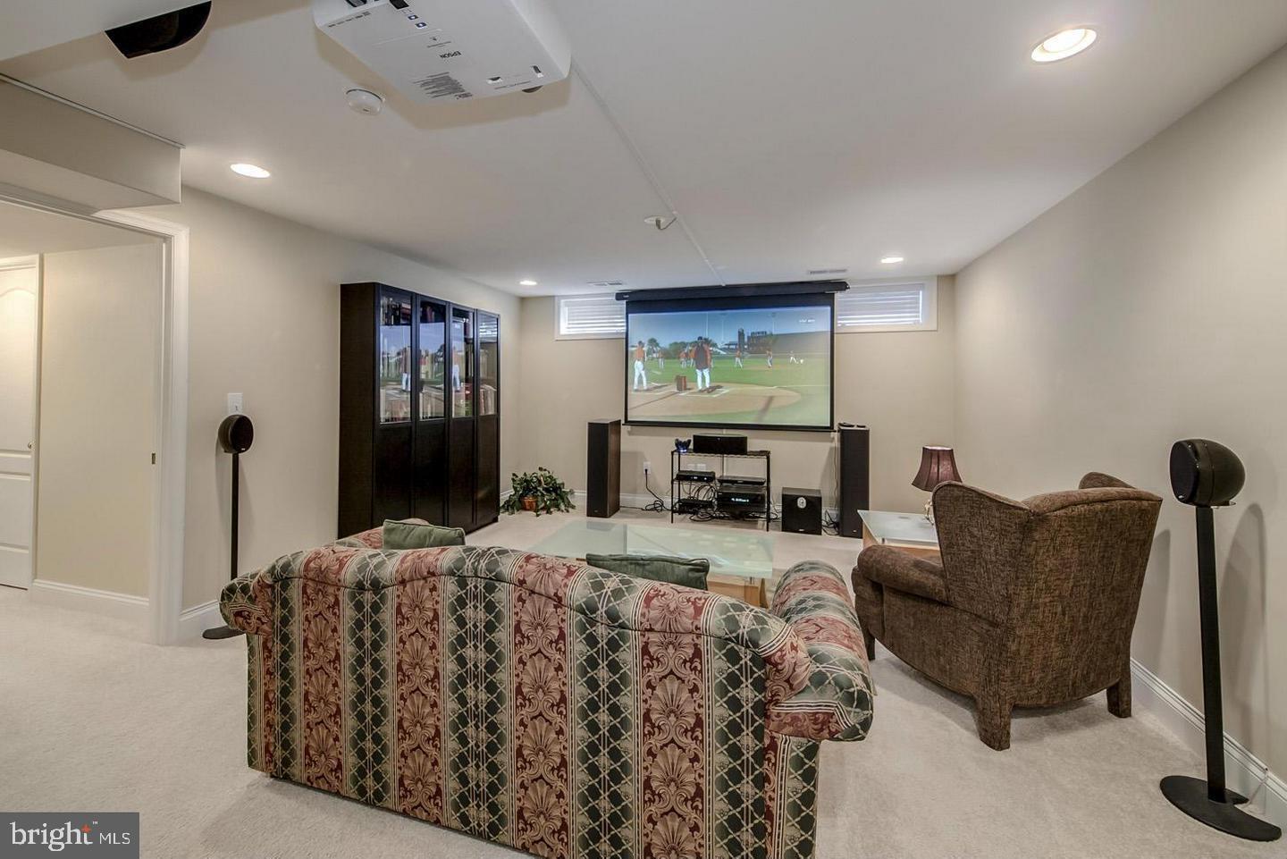 FAIRFAX HEIGHTS - Residential Lease