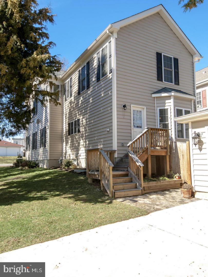 FAIRFAX HEIGHTS - Residential Lease