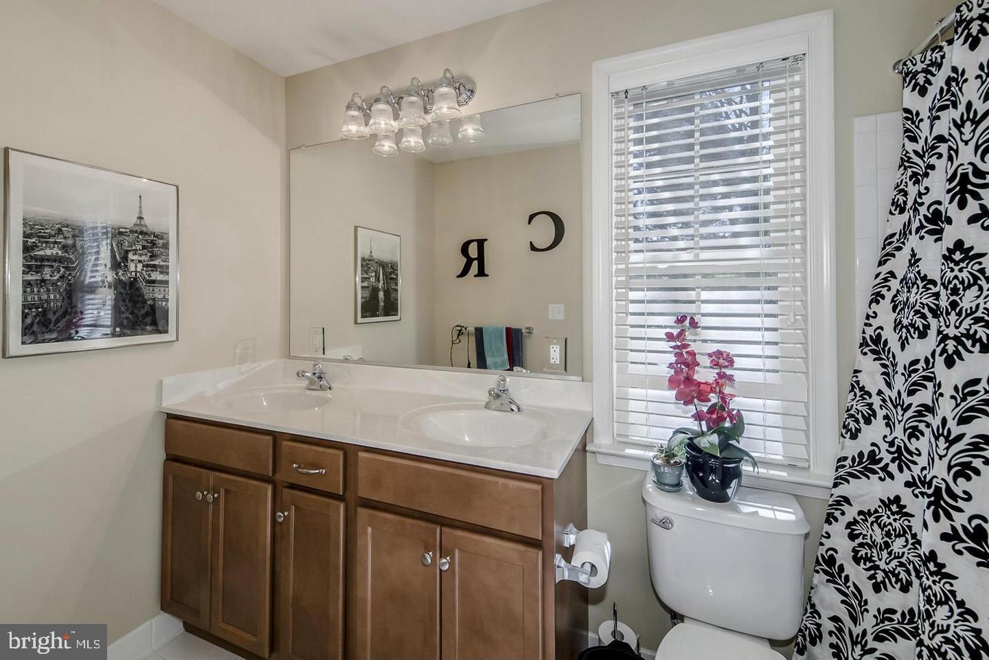 FAIRFAX HEIGHTS - Residential Lease