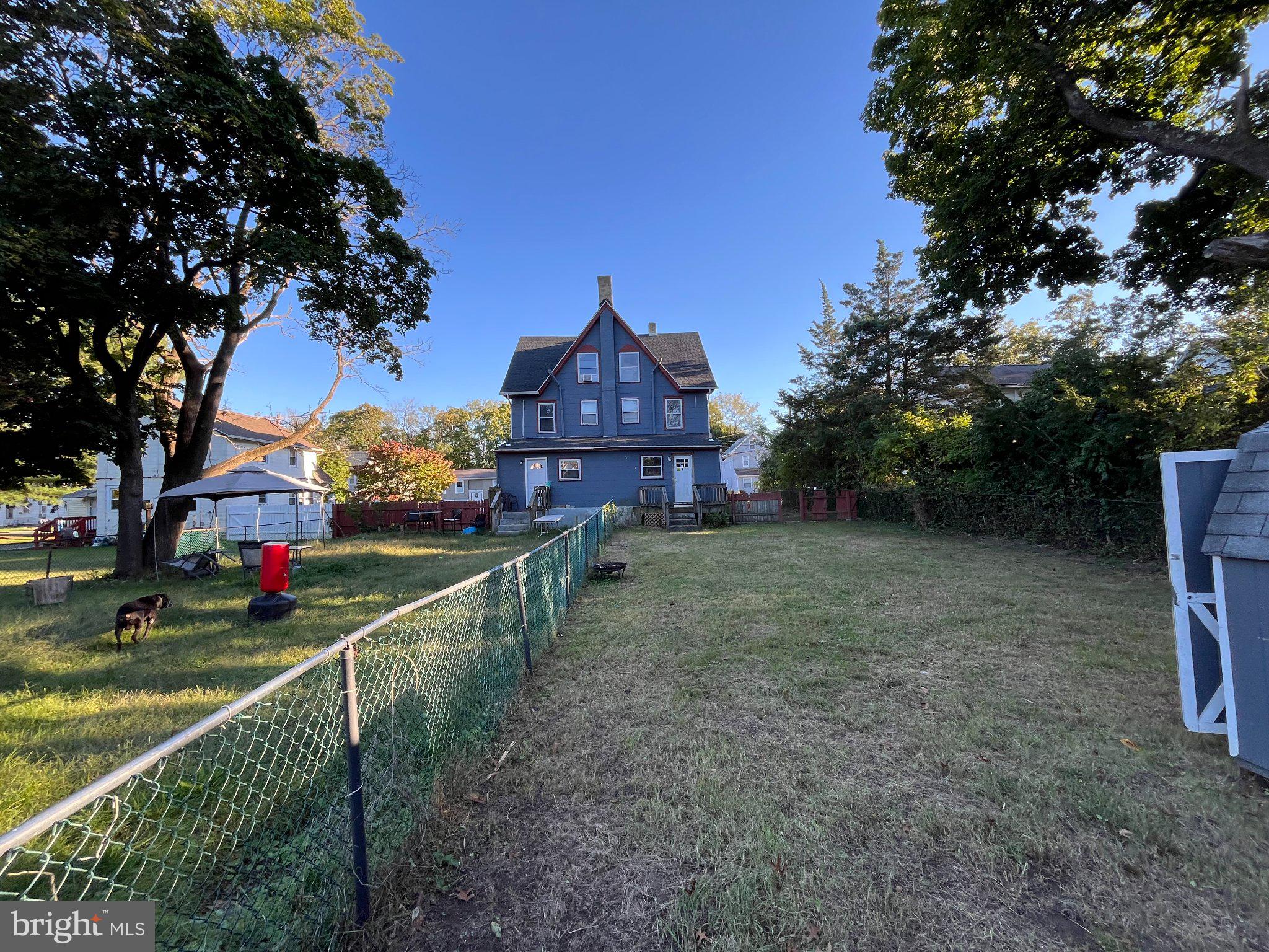 115 W CLINTON STREET B