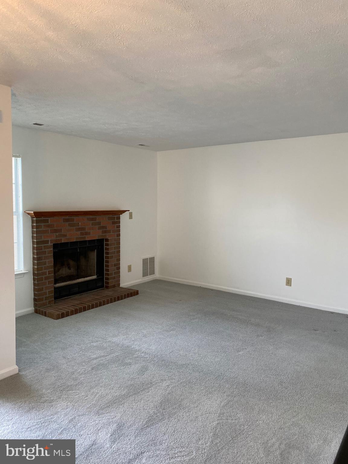 MALLARDS LANDING - Residential Lease