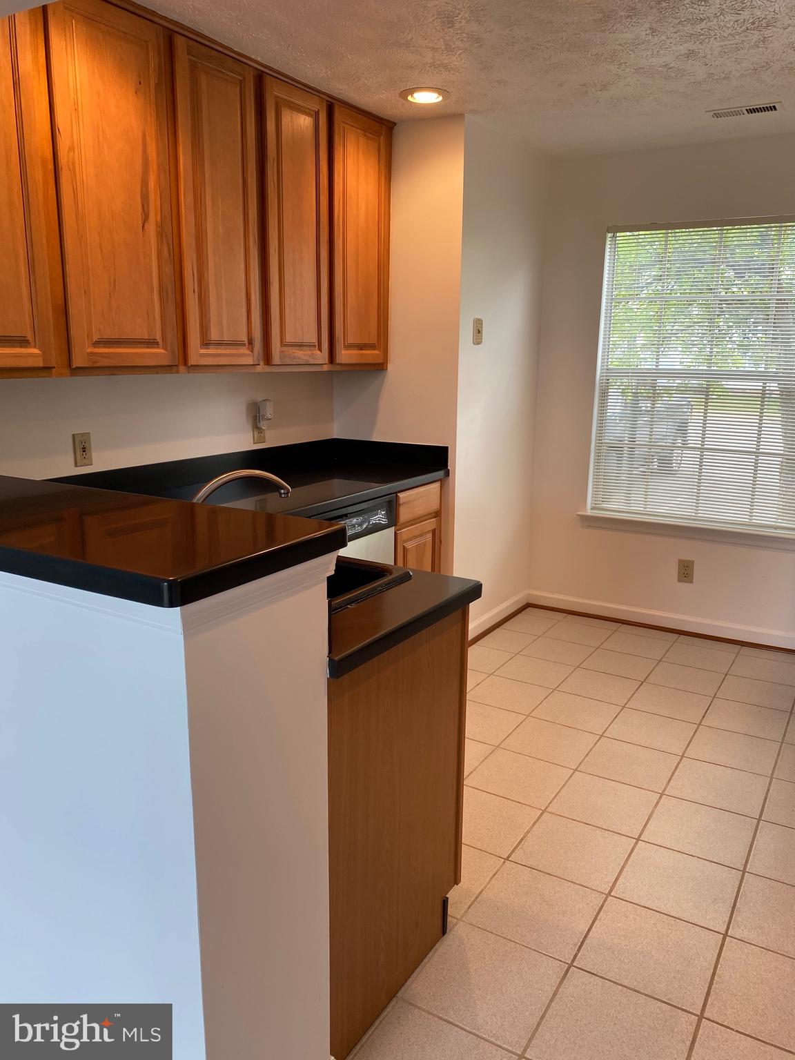 MALLARDS LANDING - Residential Lease