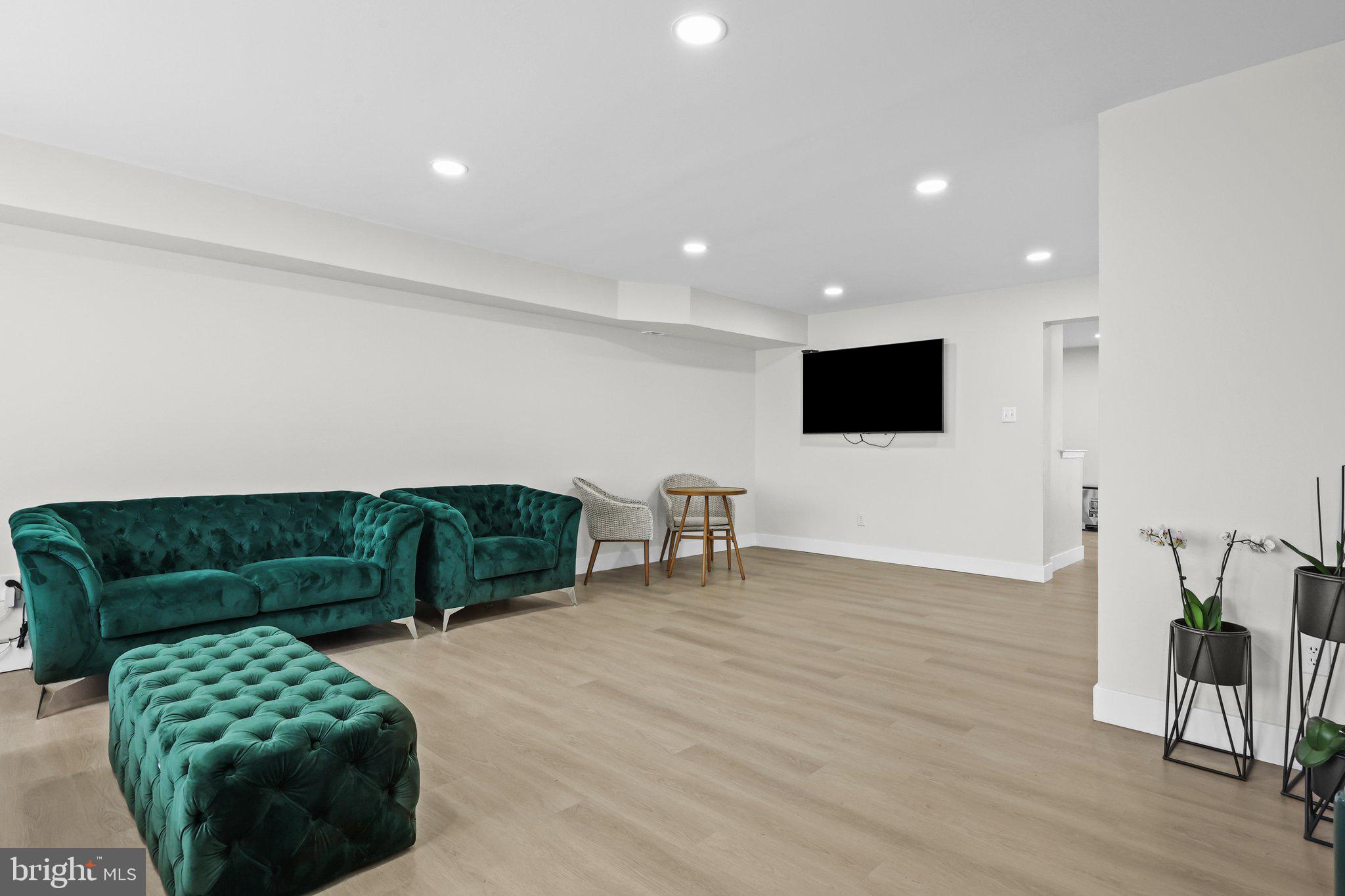CLUSTERS - Residential
