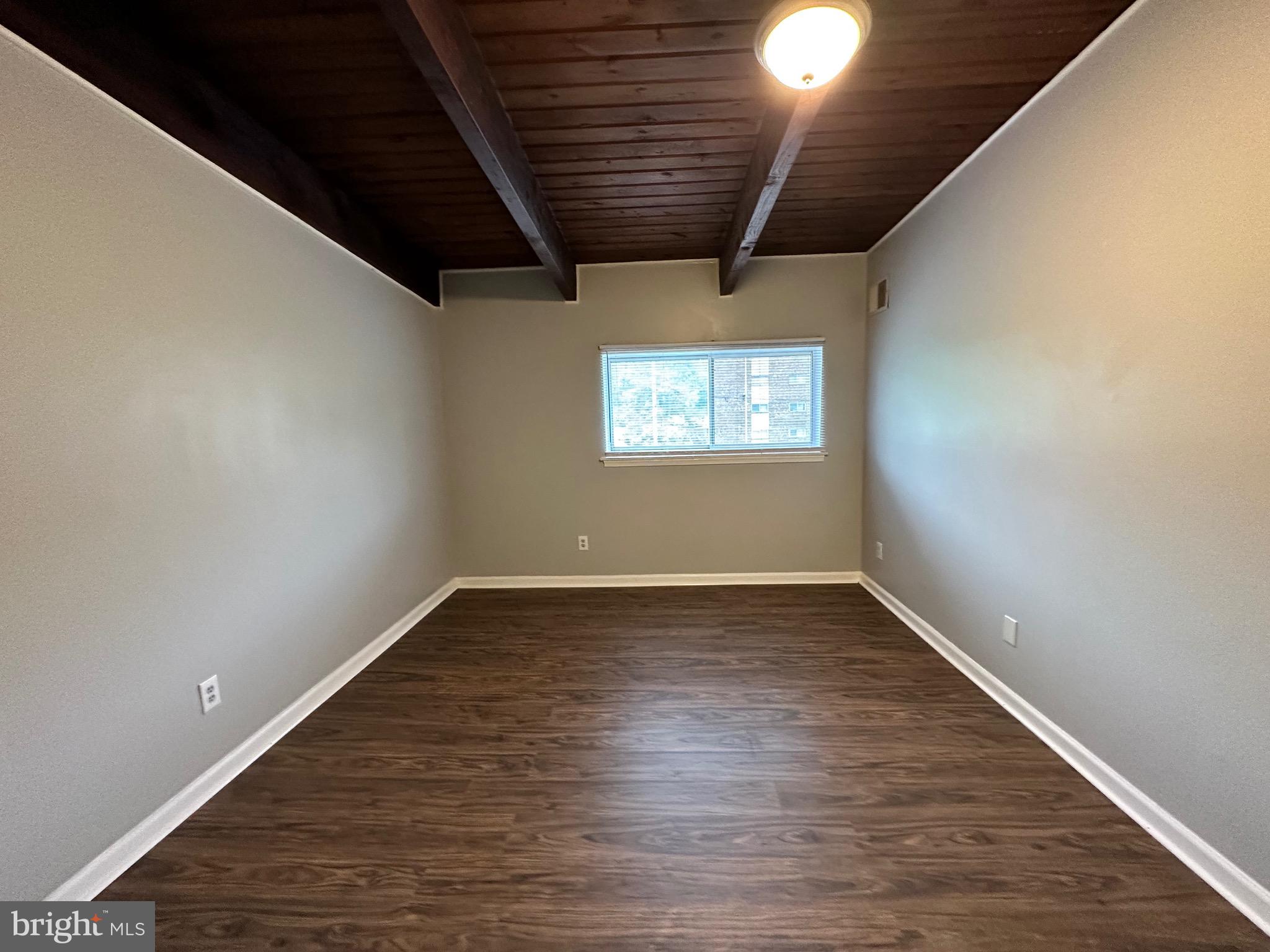 FRENCHMANS CREEK - Residential Lease