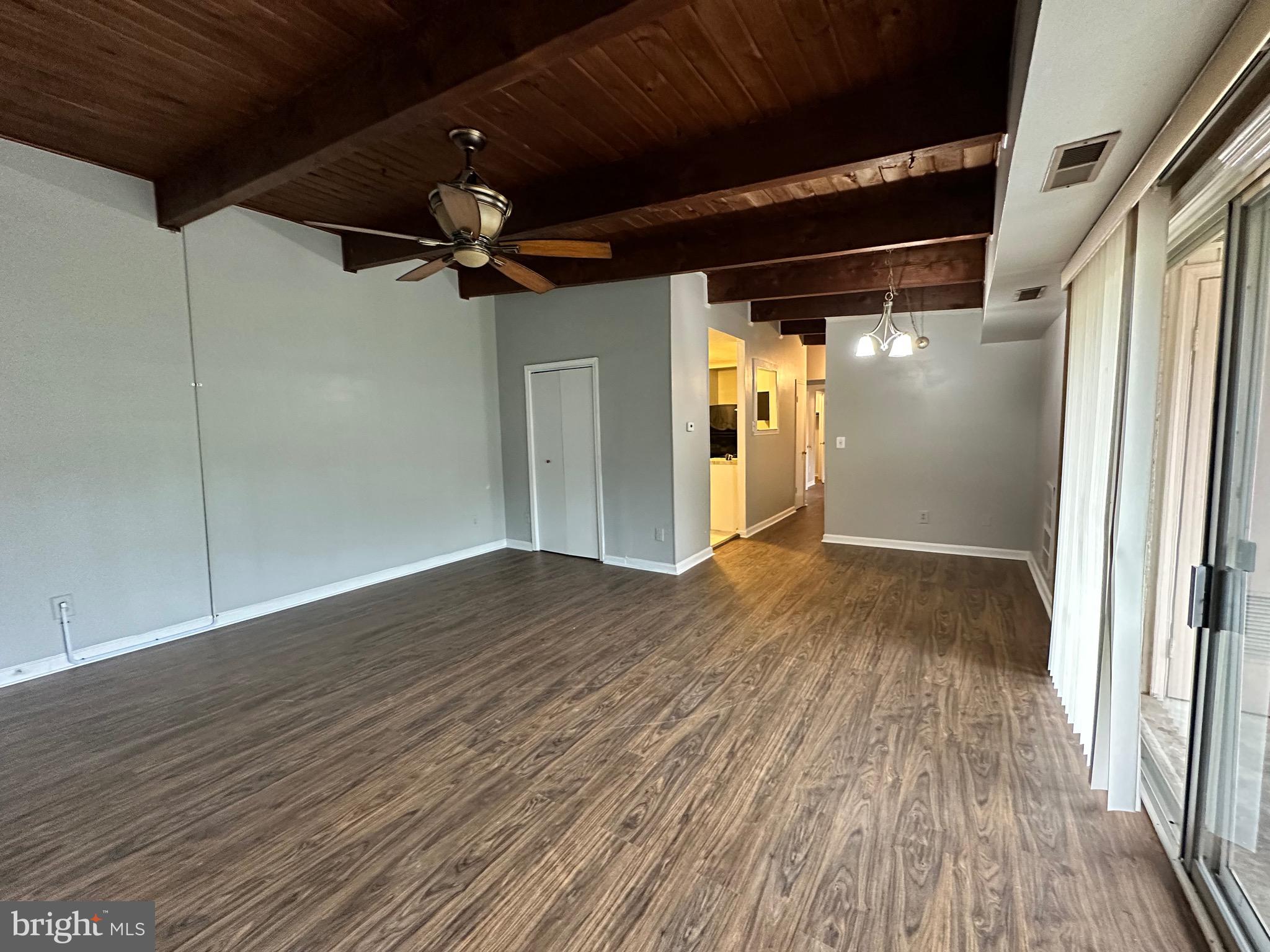 FRENCHMANS CREEK - Residential Lease