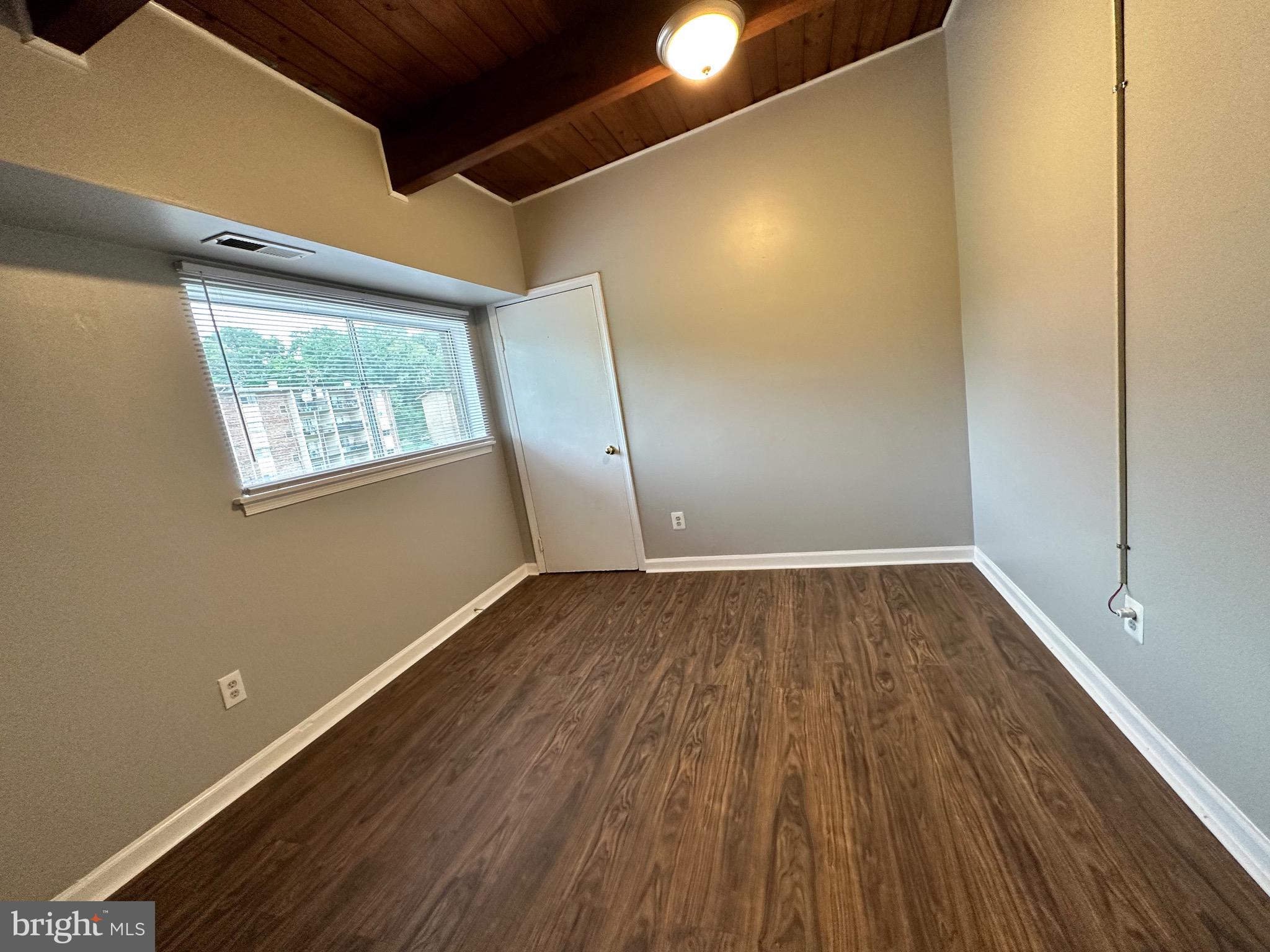 FRENCHMANS CREEK - Residential Lease